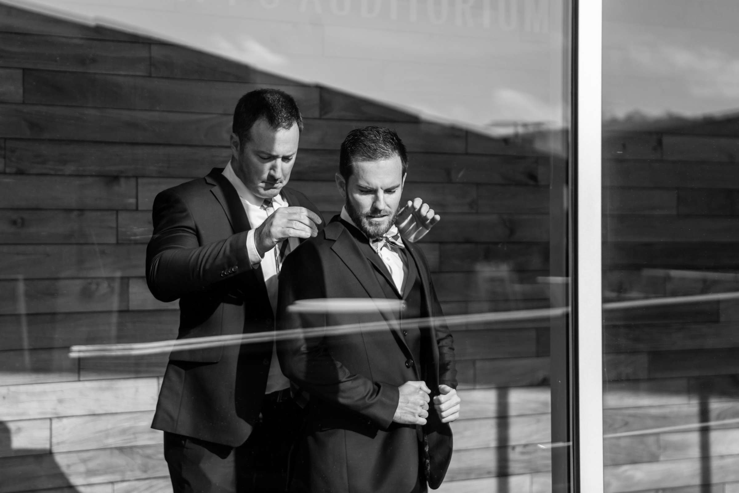 Scripps Seaside Forum Wedding, Beth and Greg Wedding Photo #25 by True Photography