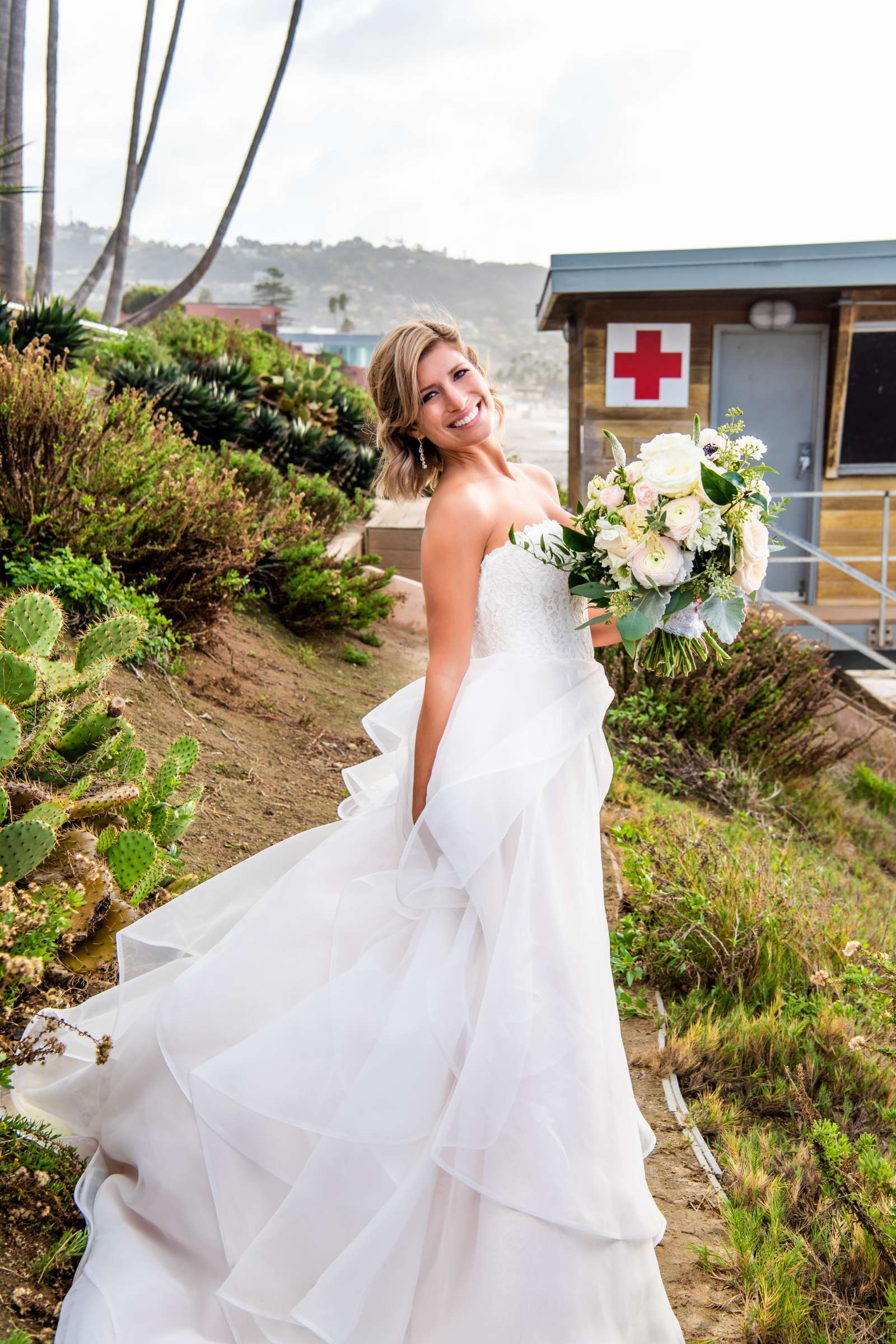 Scripps Seaside Forum Wedding, Beth and Greg Wedding Photo #86 by True Photography