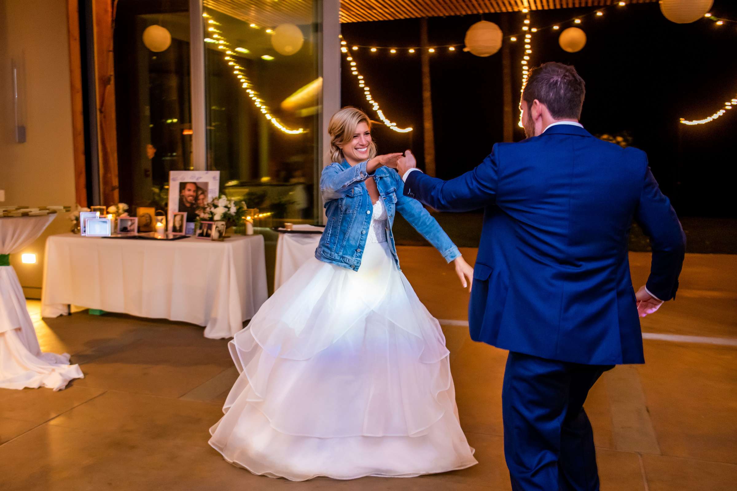 Scripps Seaside Forum Wedding, Beth and Greg Wedding Photo #114 by True Photography