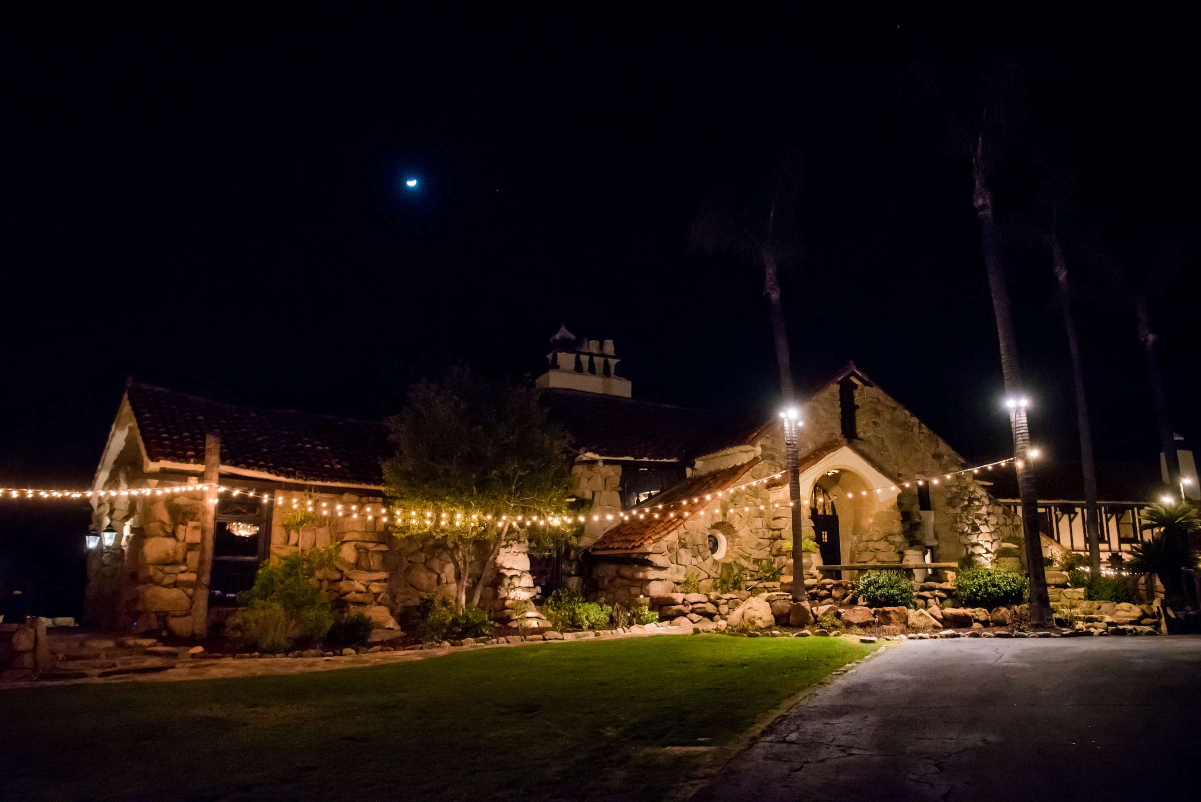 Mt Woodson Castle Wedding, Julia and Robin Wedding Photo #88 by True Photography