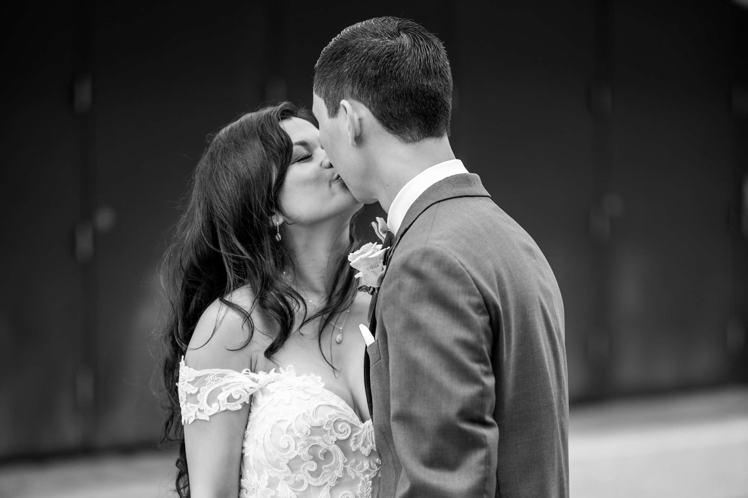 Manchester Grand Hyatt San Diego Wedding coordinated by Bella Mia Exclusive Events, Paula and Jimmy Wedding Photo #65 by True Photography