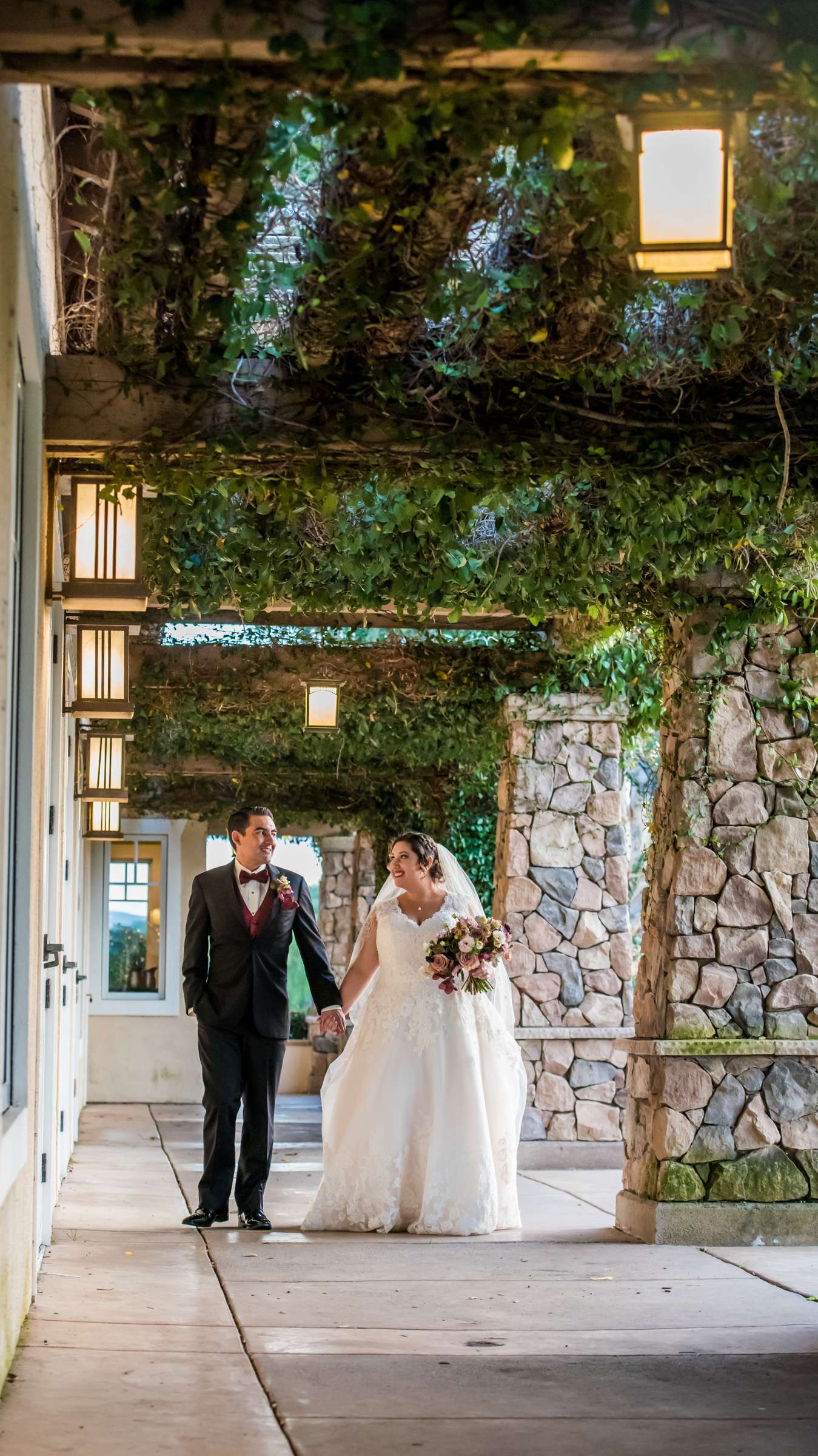 Twin Oaks Golf Course Wedding, Lauren and John Wedding Photo #10 by True Photography