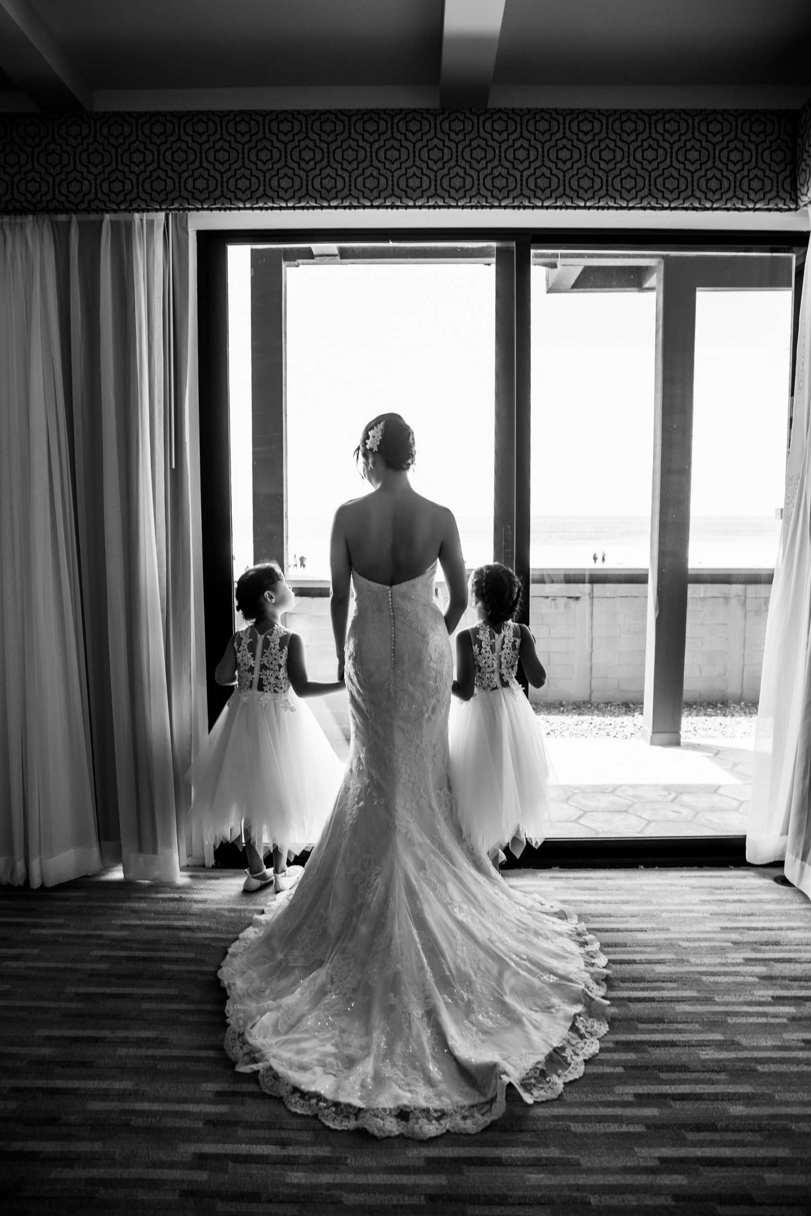 Scripps Seaside Forum Wedding, Tina and Patrick Wedding Photo #58 by True Photography