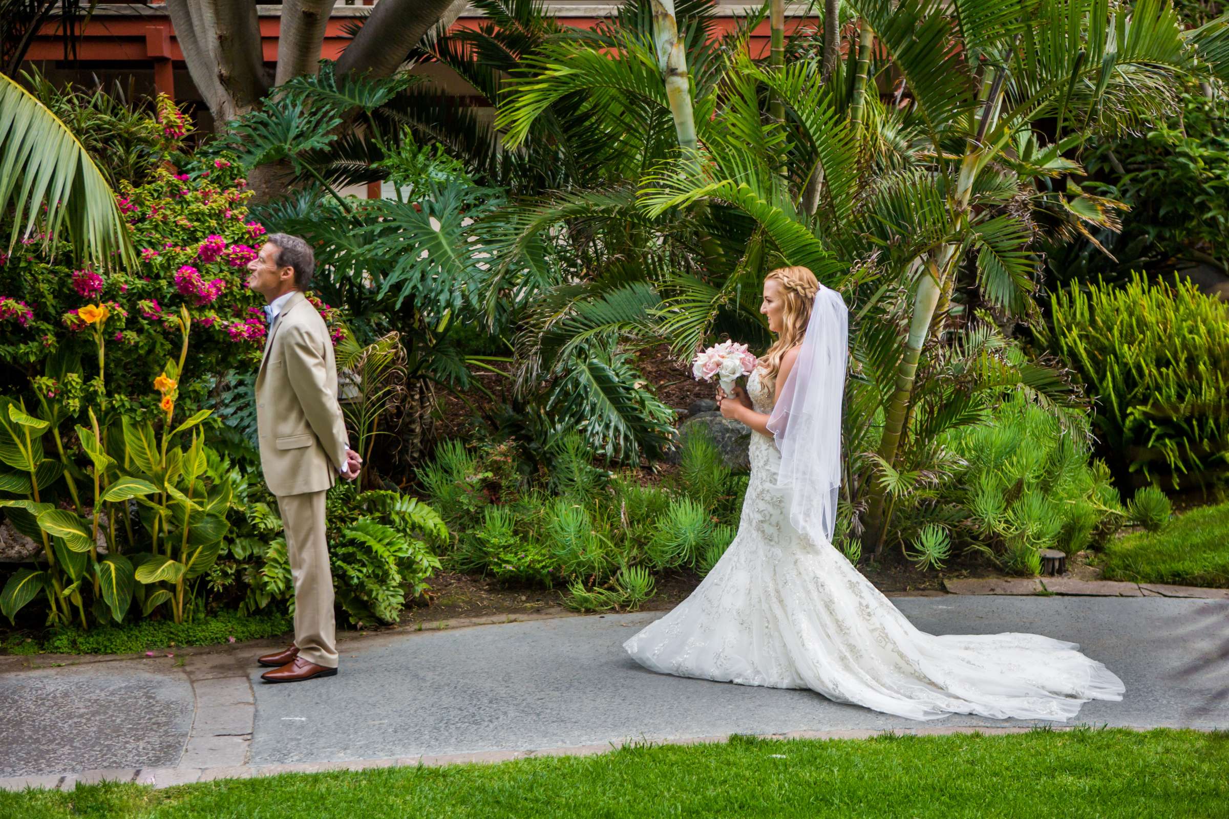 Catamaran Resort Wedding coordinated by Cafe Au Love, Nicole and Logan Wedding Photo #73 by True Photography