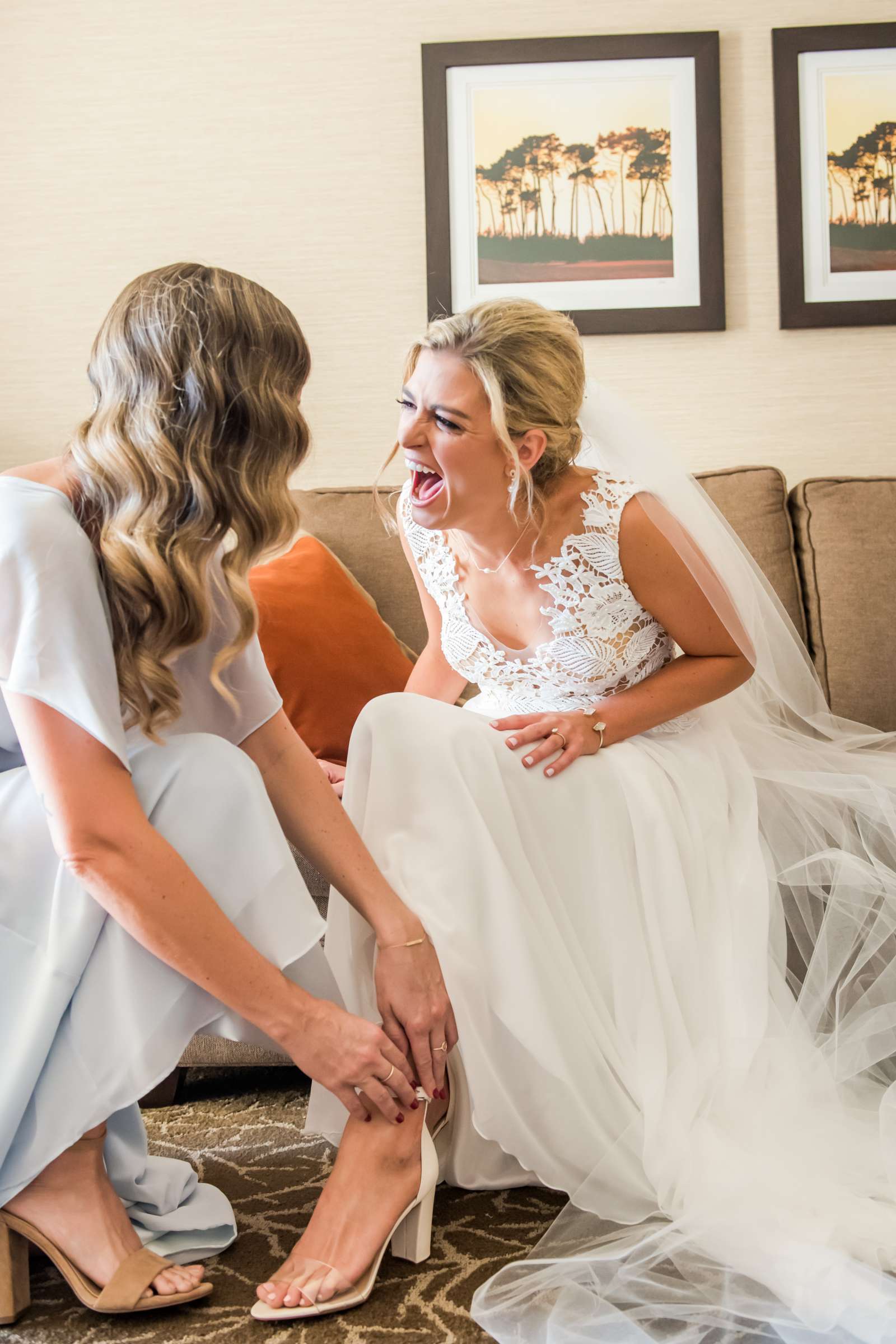 Scripps Seaside Forum Wedding coordinated by First Comes Love Weddings & Events, Kiley and Robert Wedding Photo #580219 by True Photography