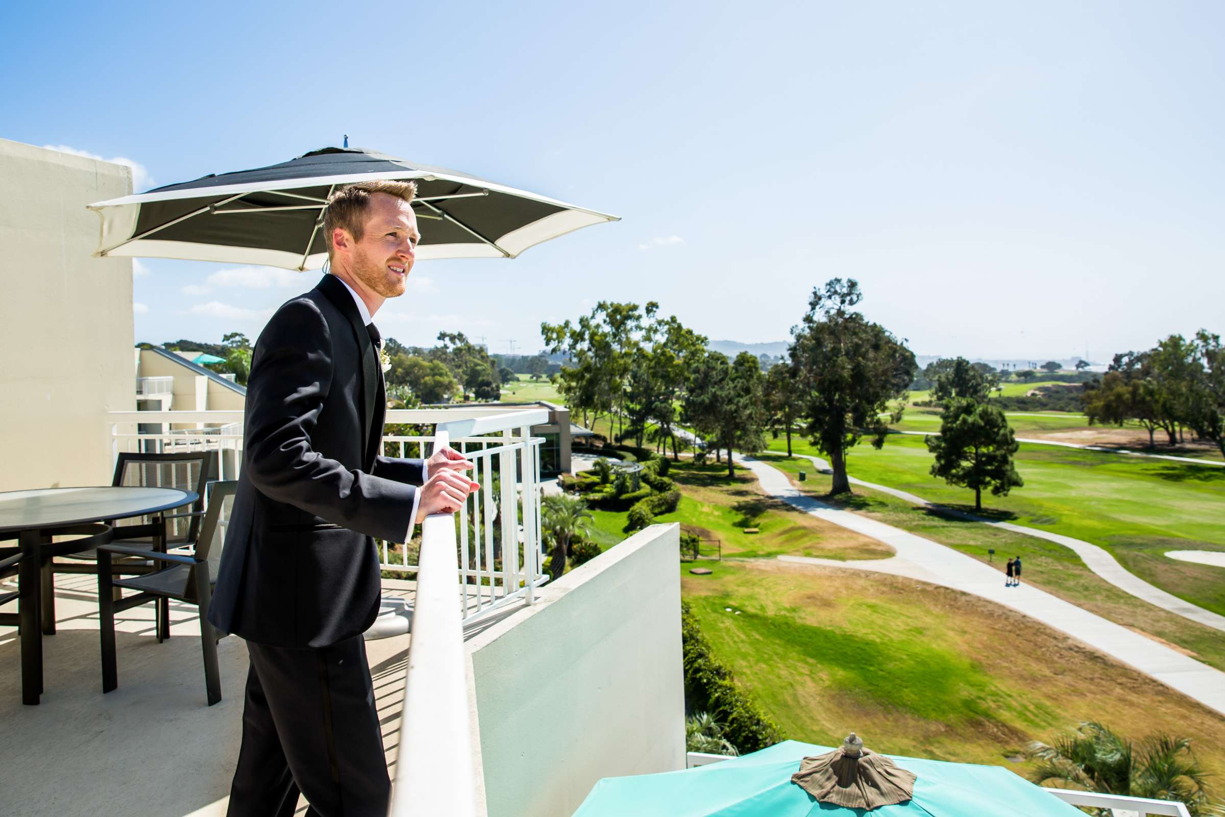 Scripps Seaside Forum Wedding coordinated by First Comes Love Weddings & Events, Kiley and Robert Wedding Photo #580238 by True Photography