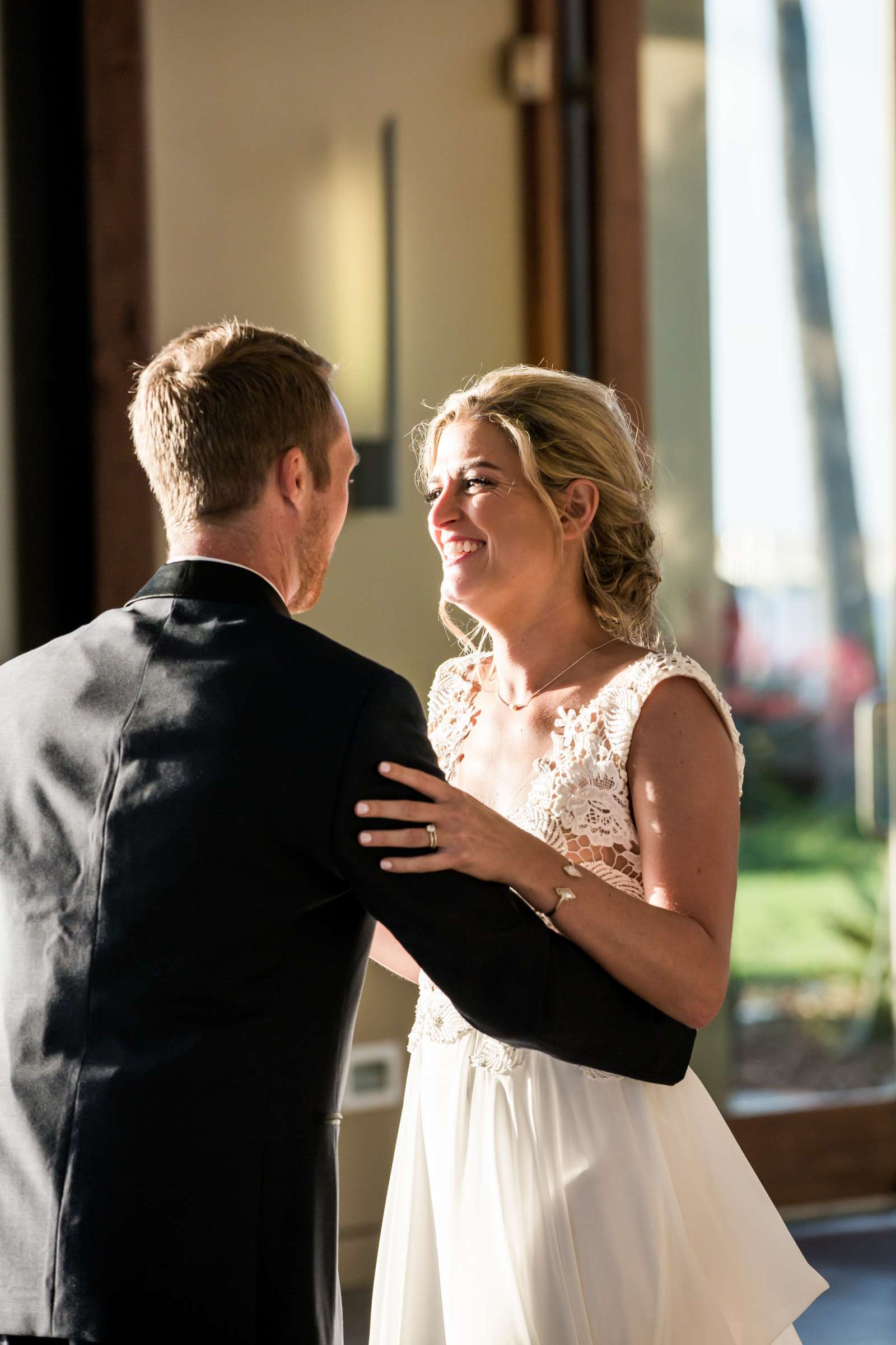 Scripps Seaside Forum Wedding coordinated by First Comes Love Weddings & Events, Kiley and Robert Wedding Photo #580388 by True Photography