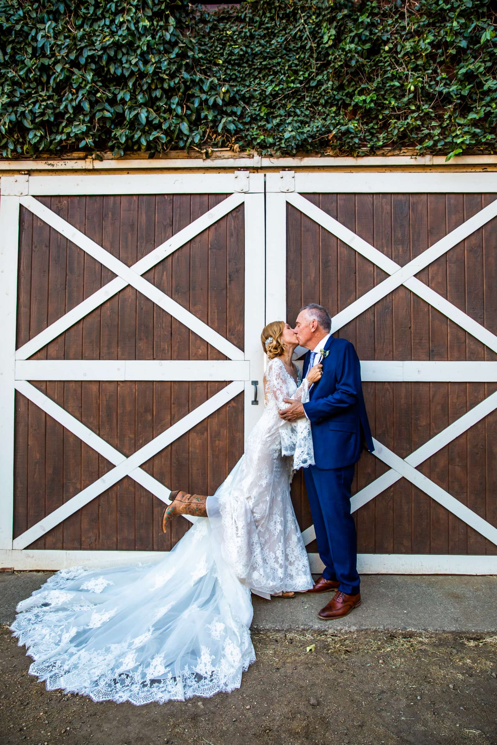 Condors Nest Ranch Wedding coordinated by Trish Forney, Ann and Stephen Wedding Photo #79 by True Photography