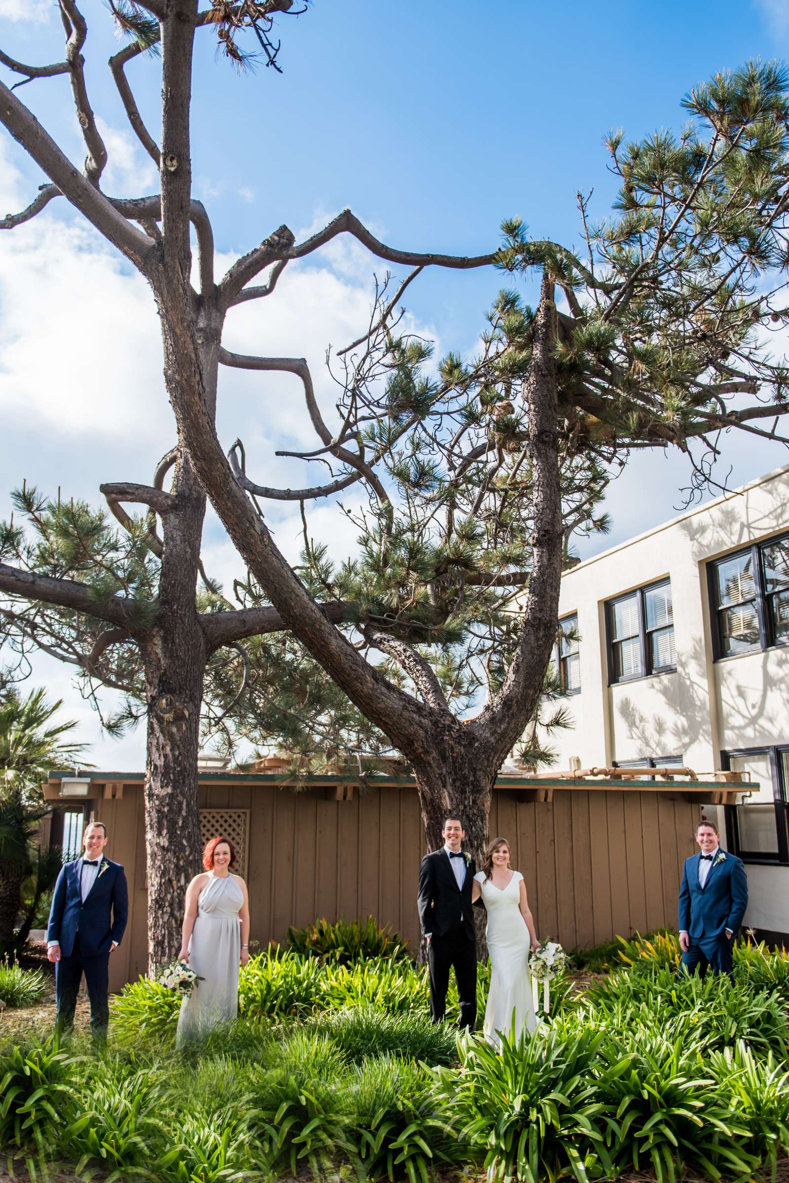 Scripps Seaside Forum Wedding, Suzanne and Briley Wedding Photo #10 by True Photography