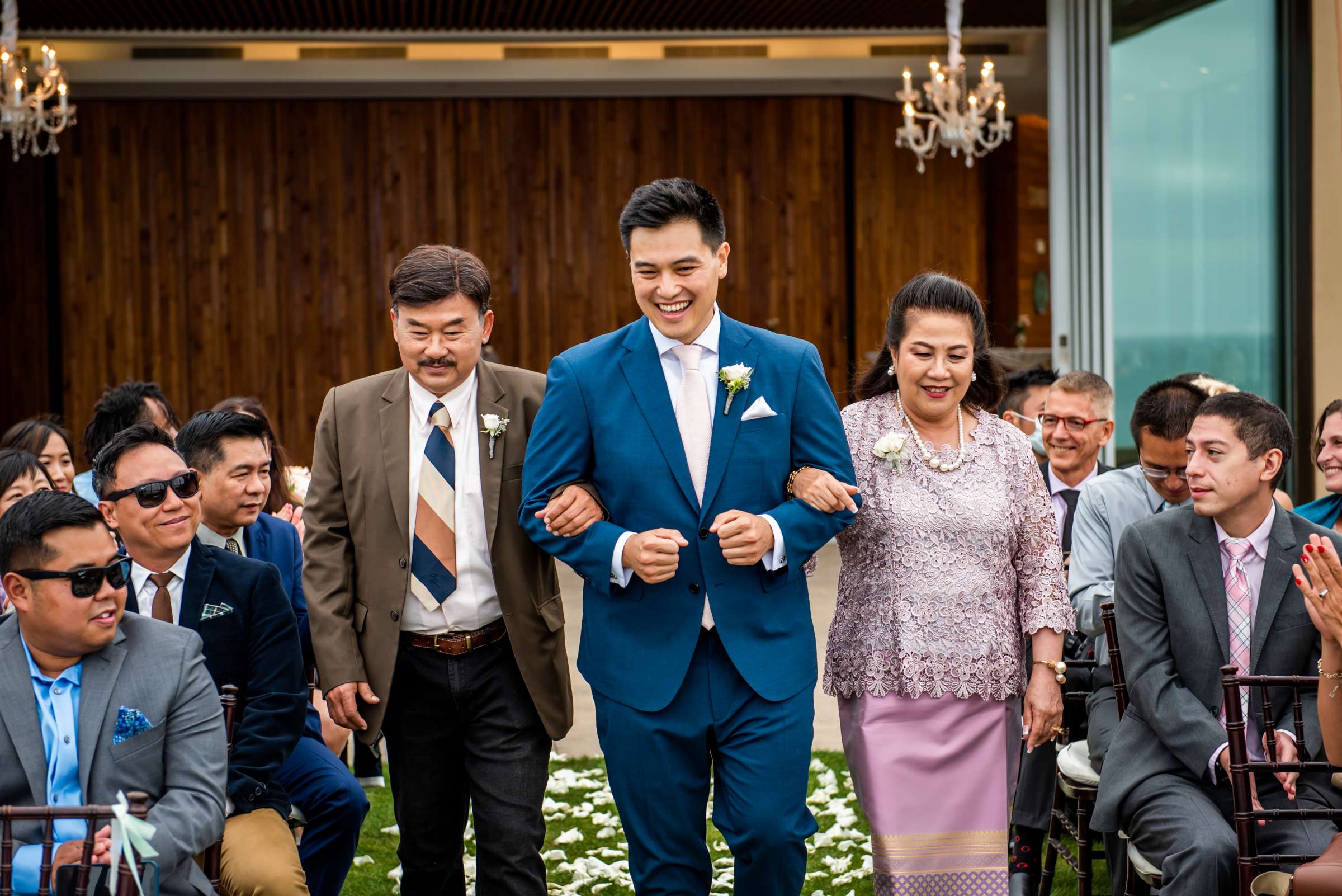 Scripps Seaside Forum Wedding coordinated by Willmus Weddings, Quynh and Tyler Wedding Photo #28 by True Photography