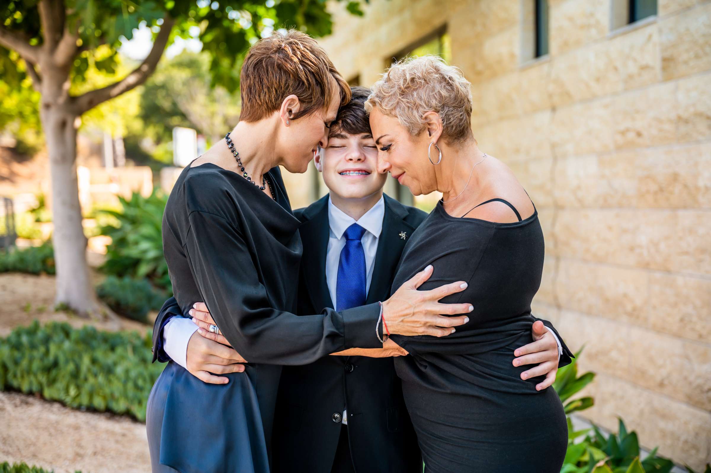 Temple Emanu-El Mitzvah coordinated by Mitzvah Event Productions, Shaia Bar Mitzvah Photo #4 by True Photography