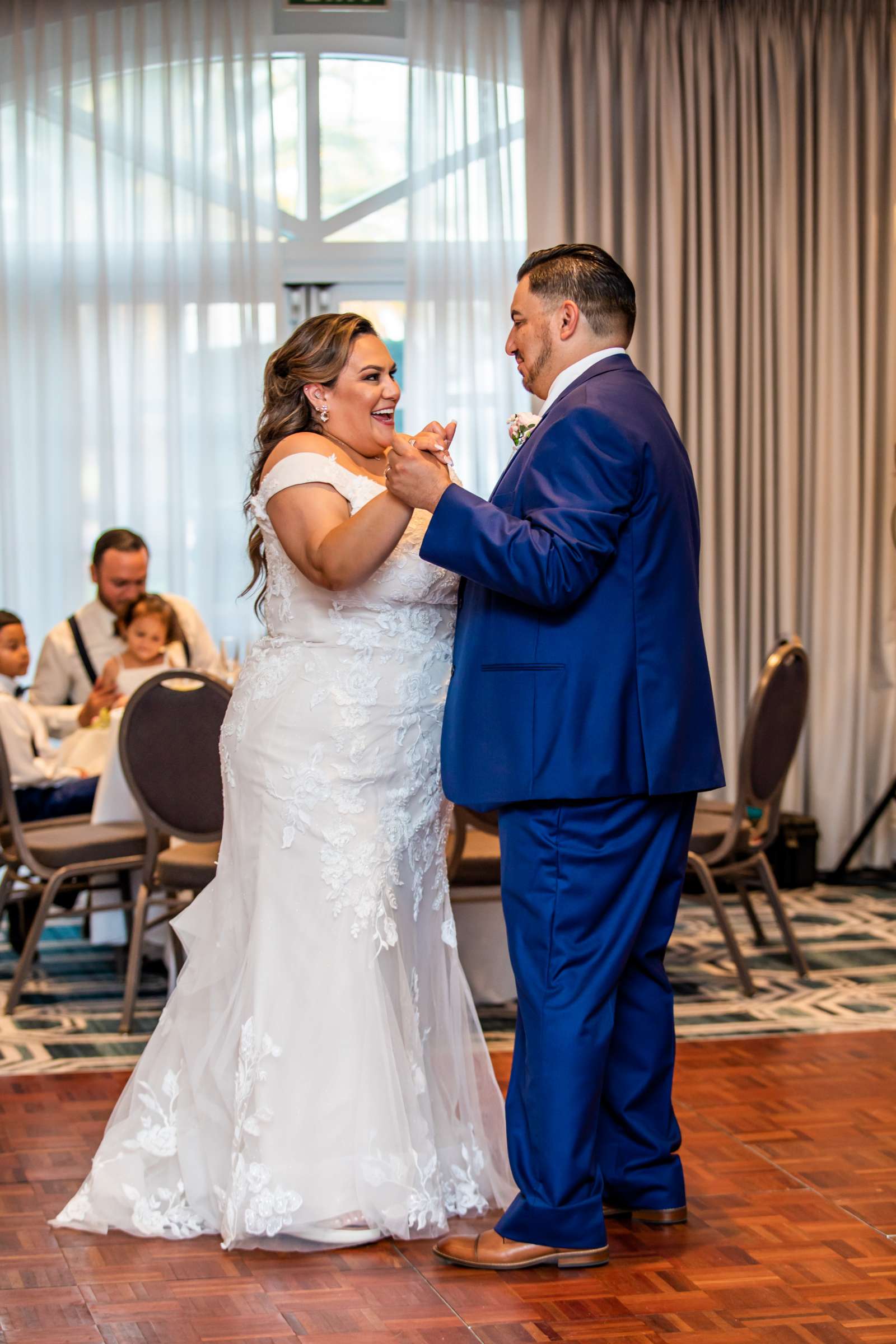 San Diego Mission Bay Resort Wedding coordinated by Elements of Style, Stefanie and Raymond Wedding Photo #72 by True Photography