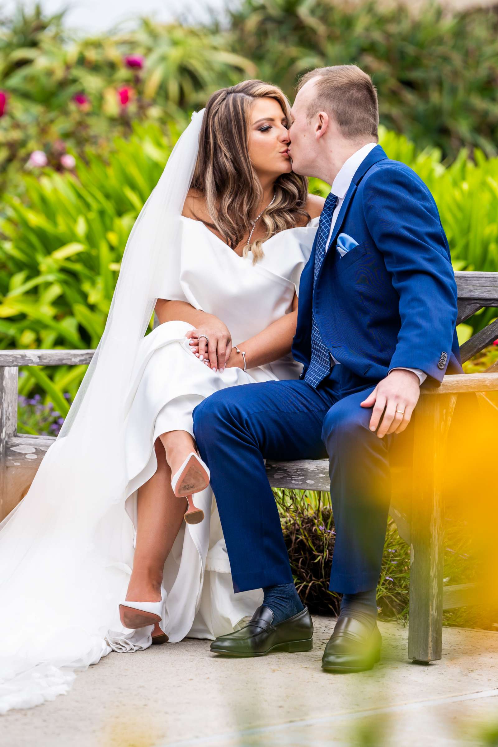 Scripps Seaside Forum Wedding coordinated by Willmus Weddings, Nina and Dan Wedding Photo #5 by True Photography