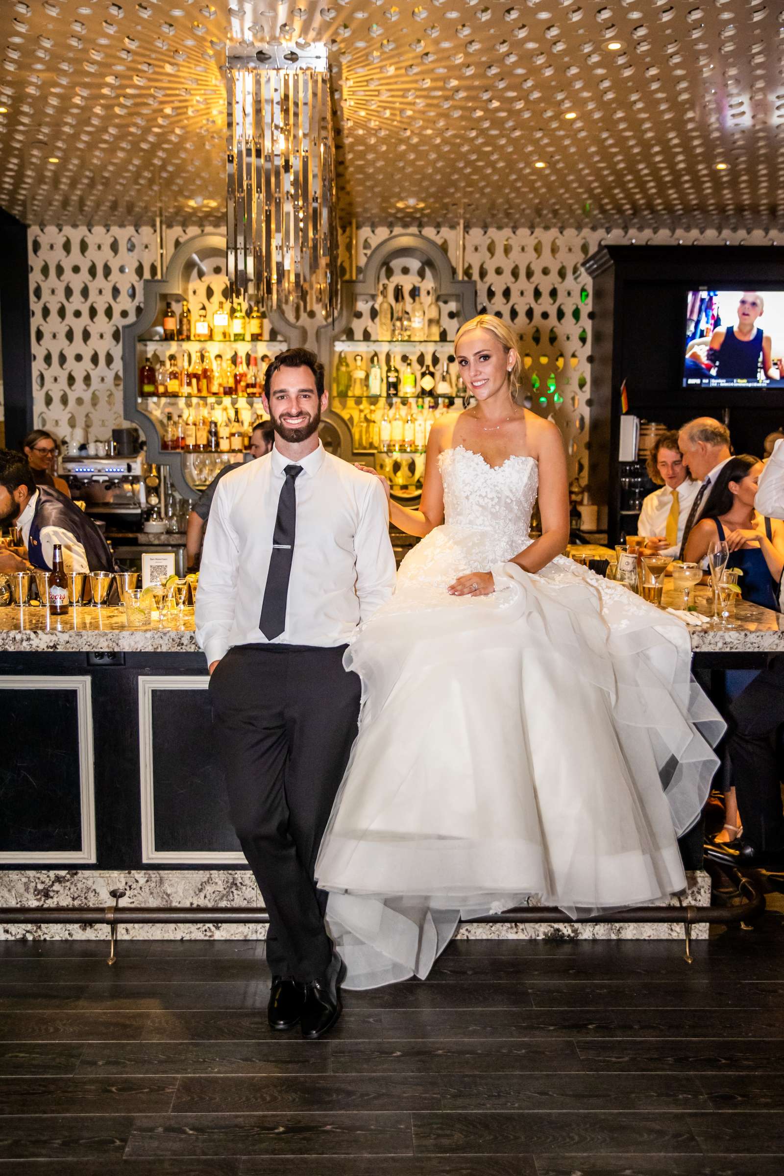 The University Club Atop Symphony Towers Wedding coordinated by Paper Jewels Events, Katelin and Rj Wedding Photo #23 by True Photography