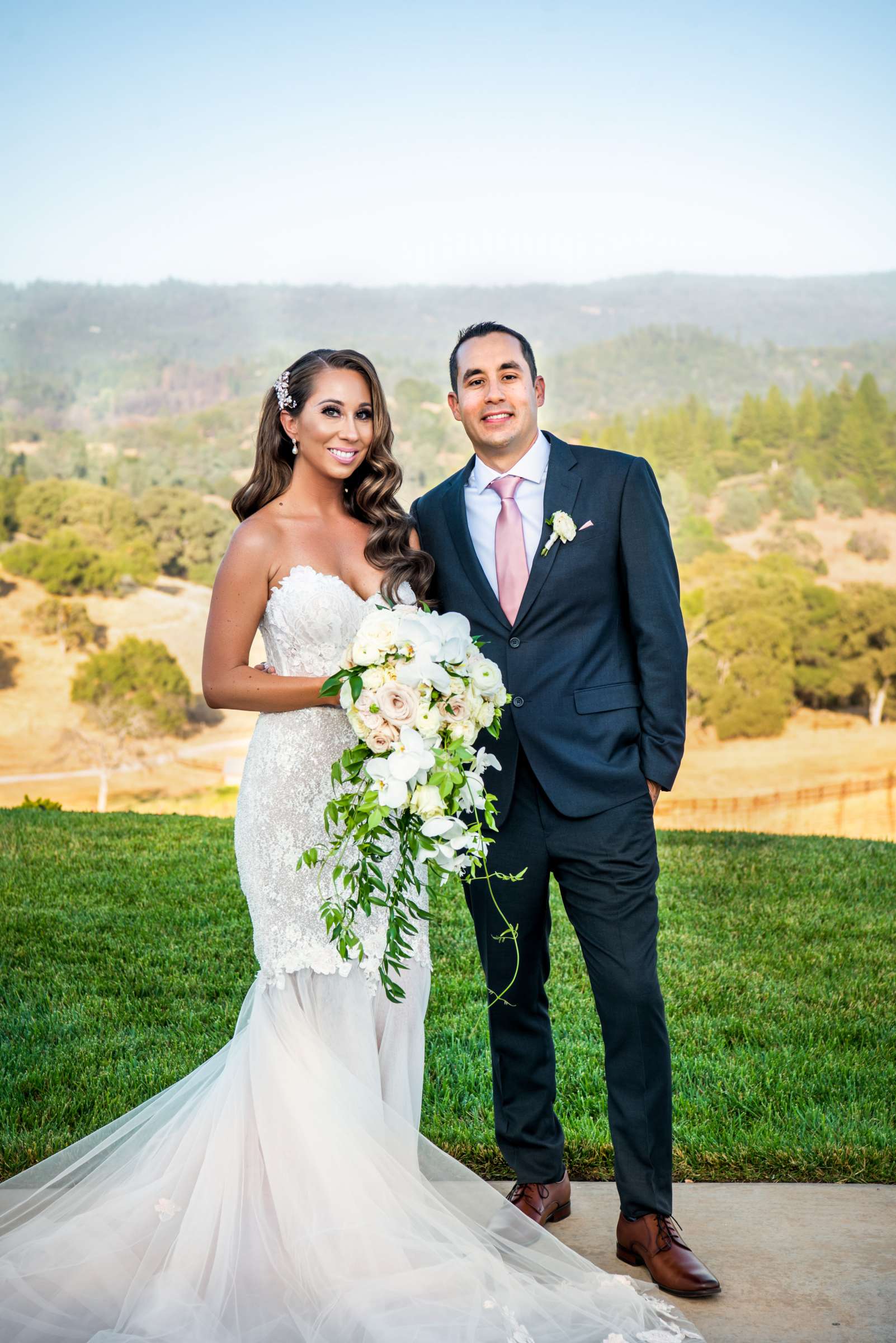 Black Oak Mountain Vineyards Wedding coordinated by Kendall Melissa Events, Liz and Paul Wedding Photo #12 by True Photography