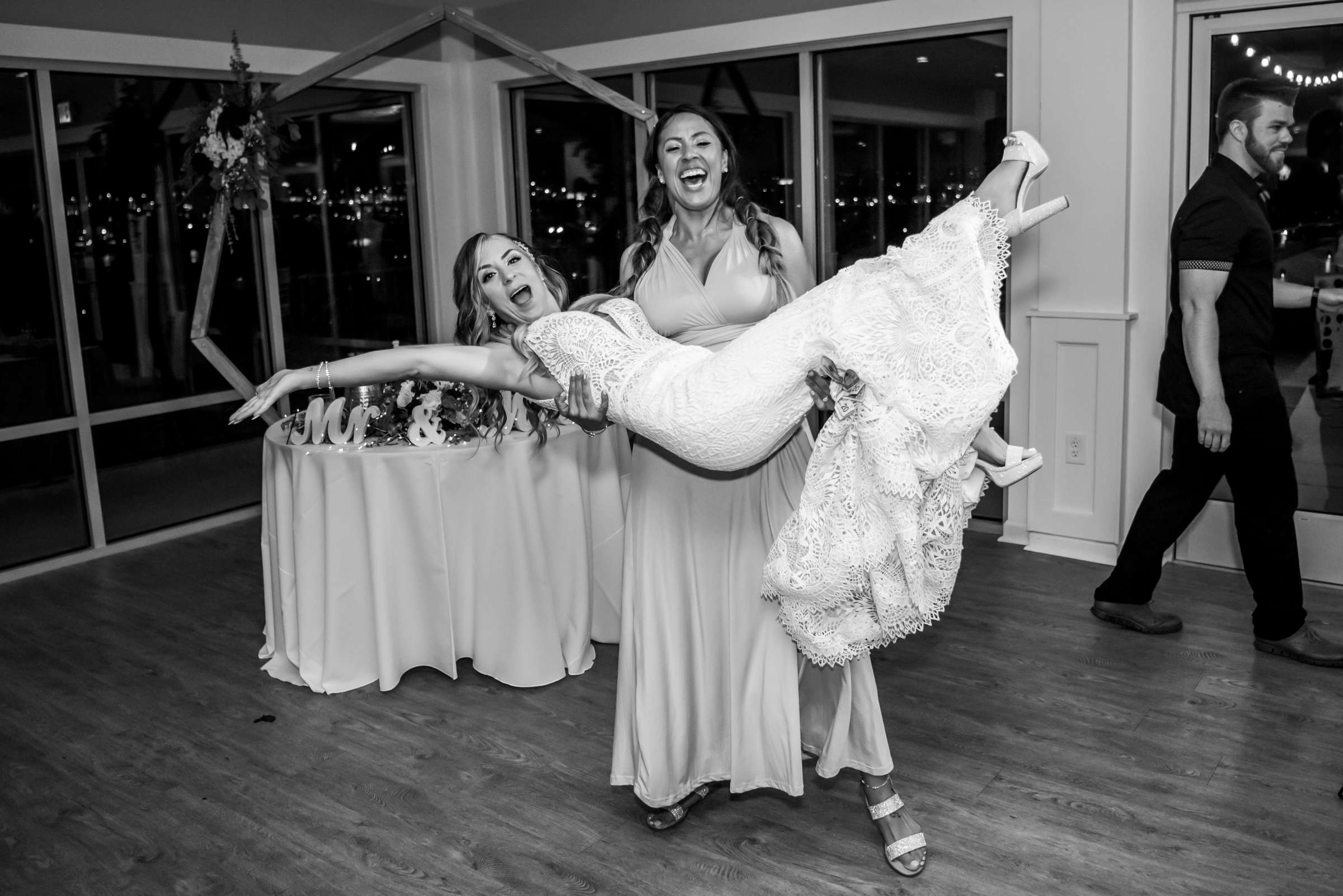 Harbor View Loft Wedding, Griselda and Joshua Wedding Photo #117 by True Photography