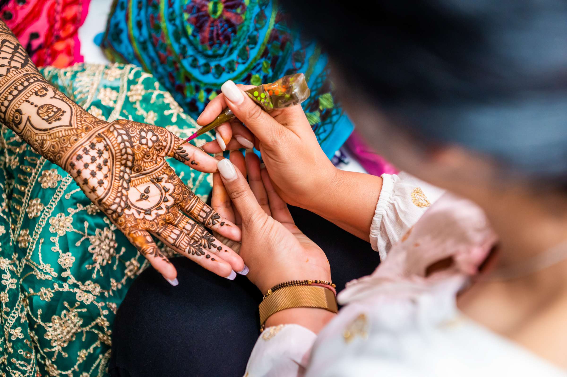 Mehndi Photography Asian Wedding | Midlands Wedding Photographer