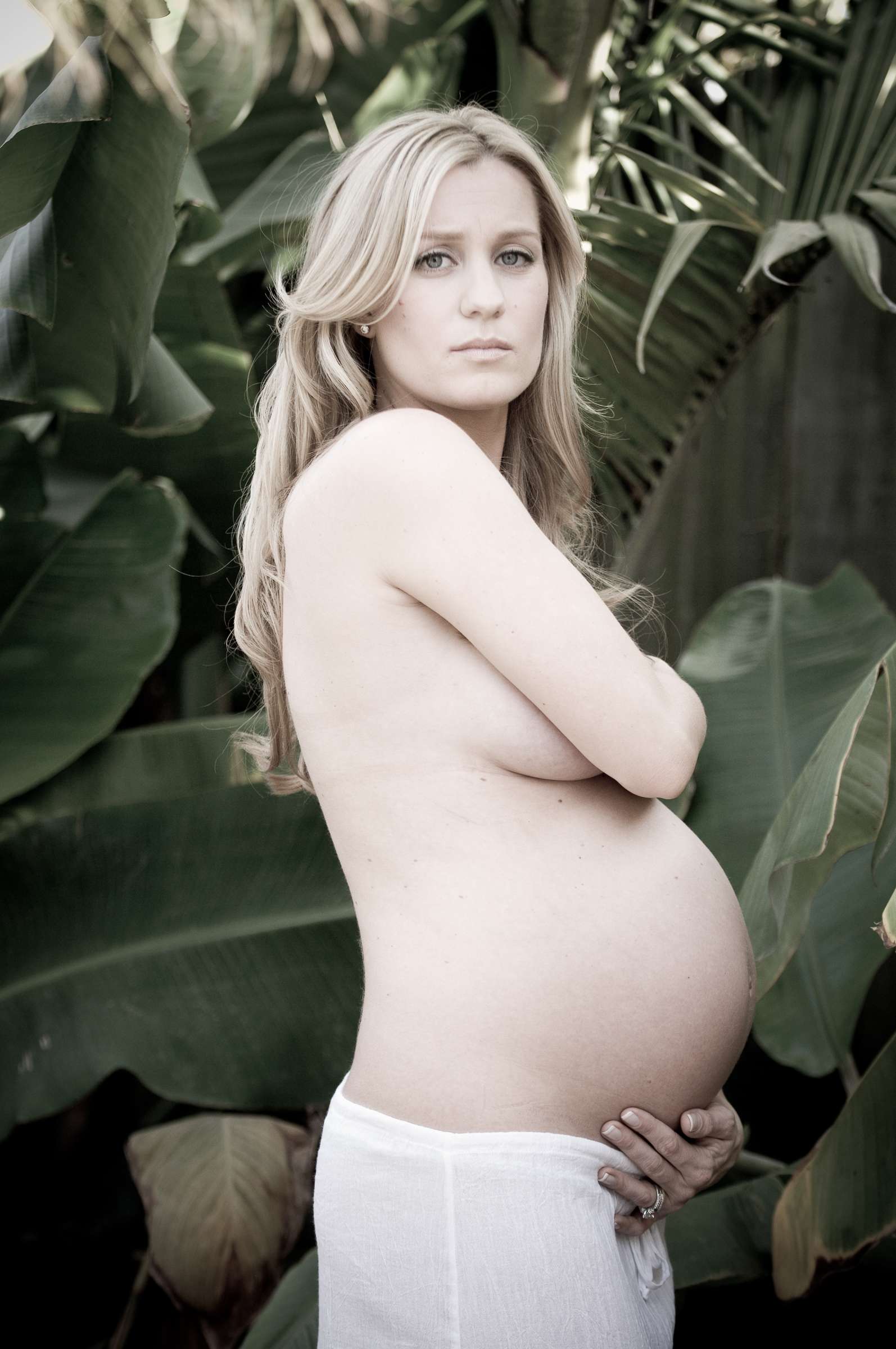 Krystle Lina Porn - Pregnant Photos | True Photography