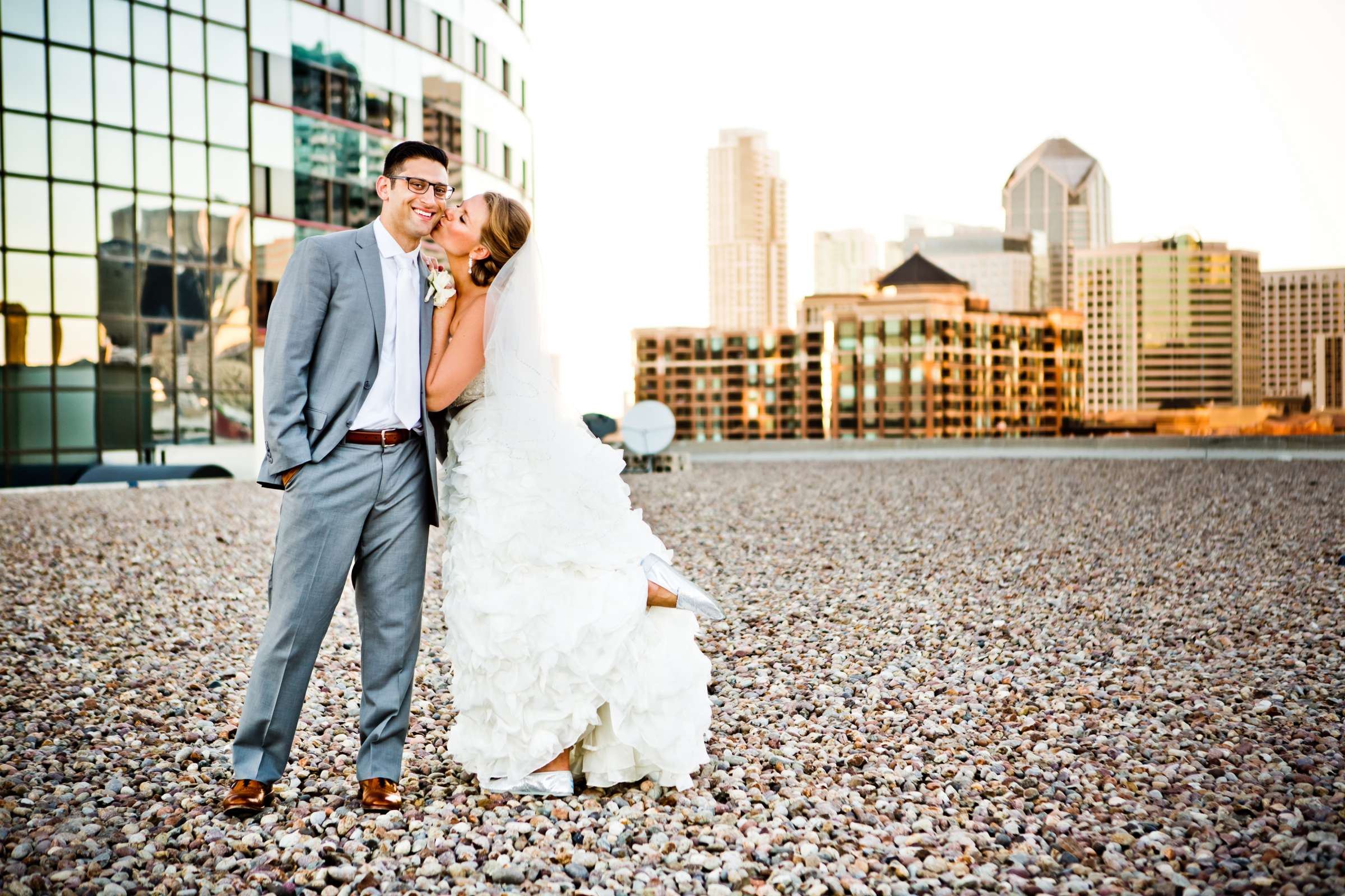 Marriott Marquis San Diego Marina Wedding coordinated by Victoria Weddings & Events, Rachel and Efrem Wedding Photo #123530 by True Photography