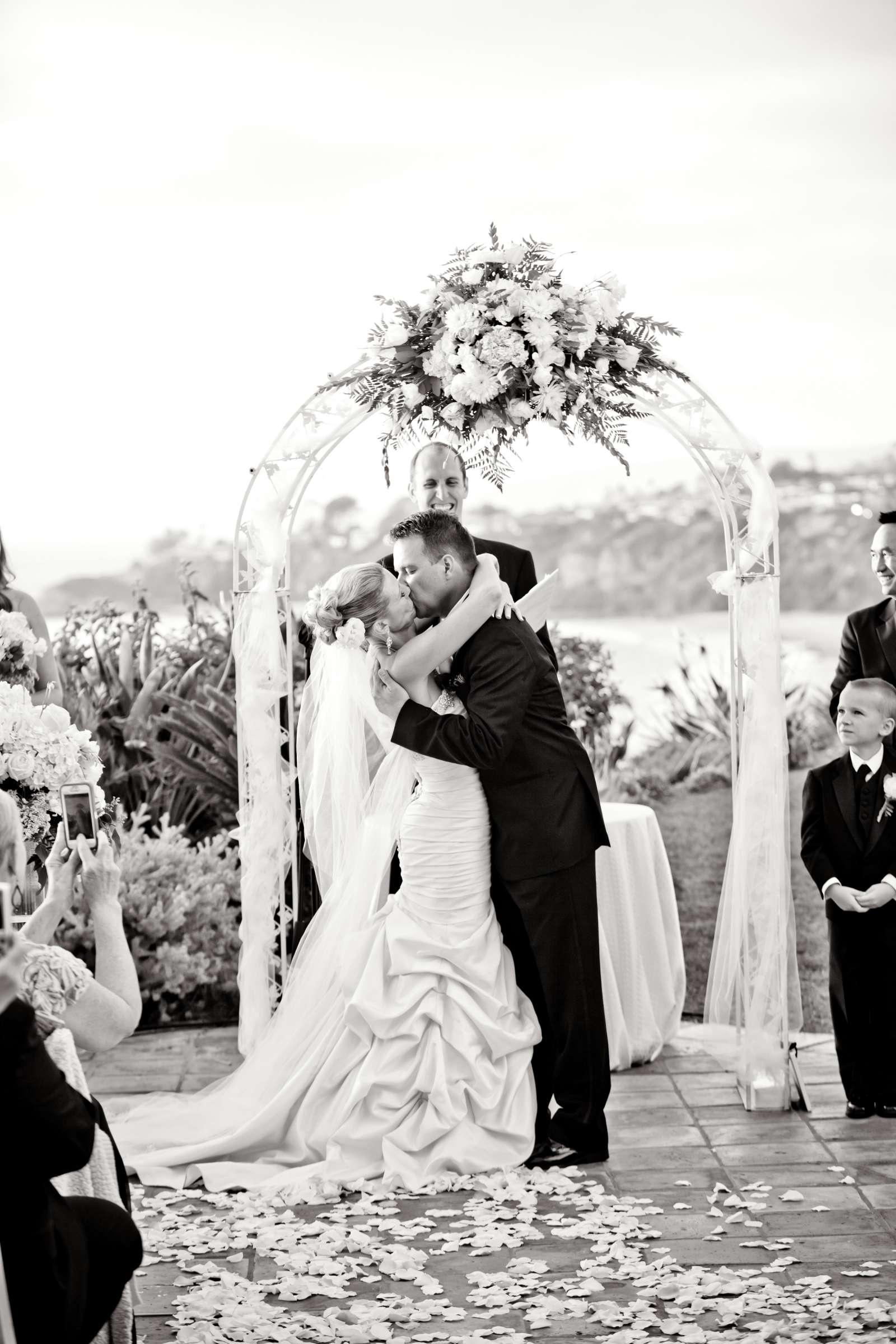 Ceremony at Ritz Carlton-Laguna Niguel Wedding coordinated by Ciao Bella Events and Weddings, Laura and Steve Wedding Photo #136634 by True Photography