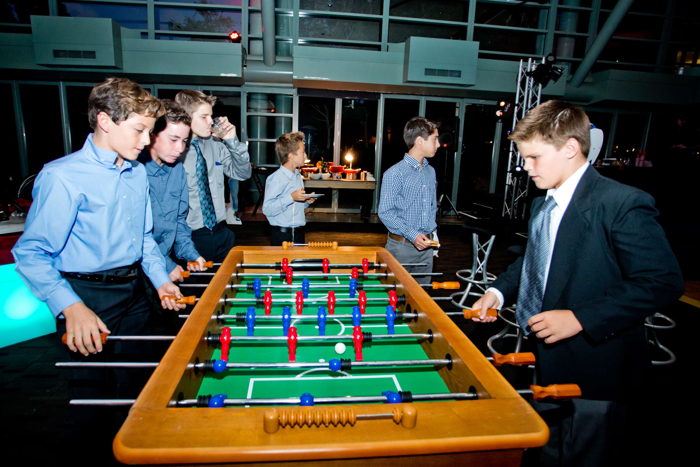 Hyatt Regency La Jolla Mitzvah coordinated by Modern Mitzvahs, Levy Bar Mitzvah Photo #20 by True Photography