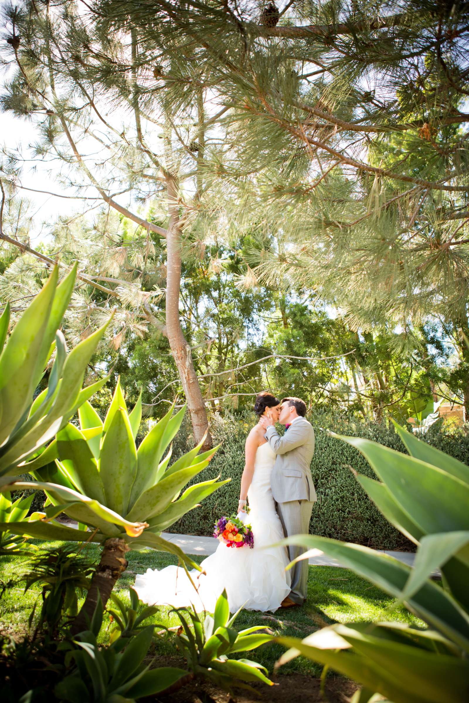 Scripps Seaside Forum Wedding coordinated by EverAfter Events, Lindsay and Brent Wedding Photo #146119 by True Photography