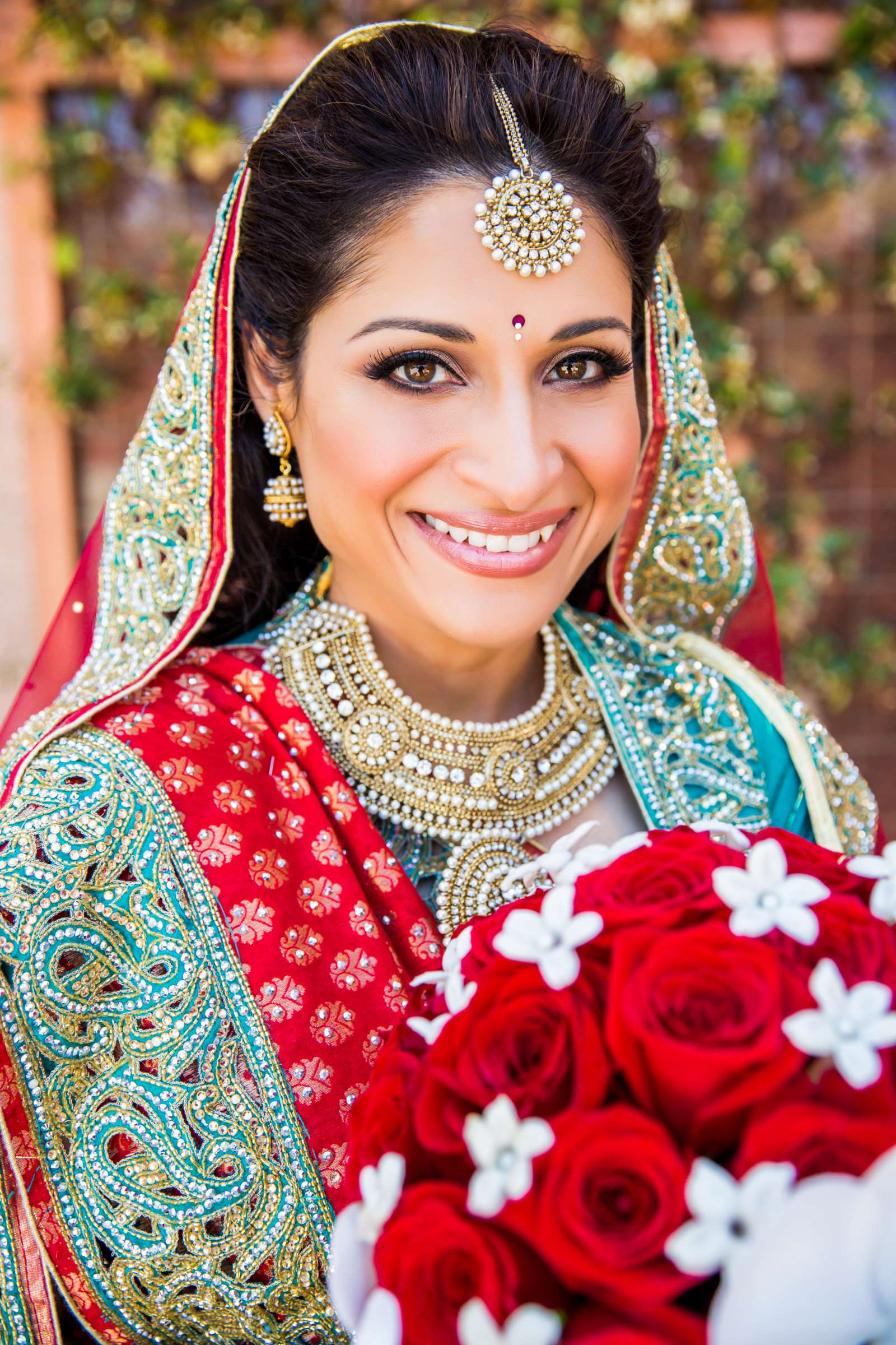 Hilton La Jolla Torrey Pines Wedding coordinated by Lavish Weddings, Punam and Russ Wedding Photo #154532 by True Photography