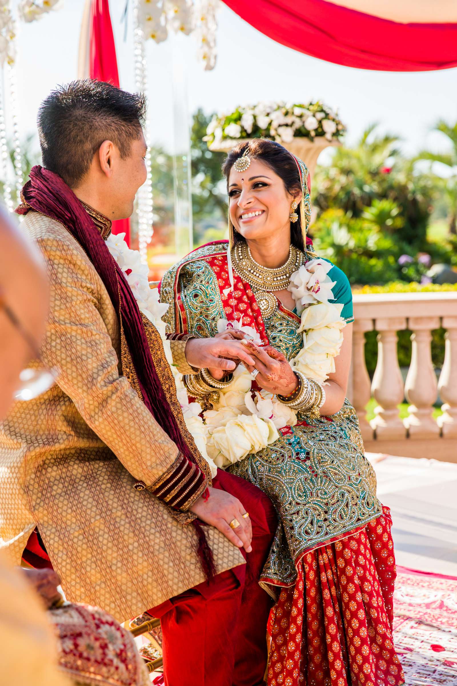 Hilton La Jolla Torrey Pines Wedding coordinated by Lavish Weddings, Punam and Russ Wedding Photo #154574 by True Photography