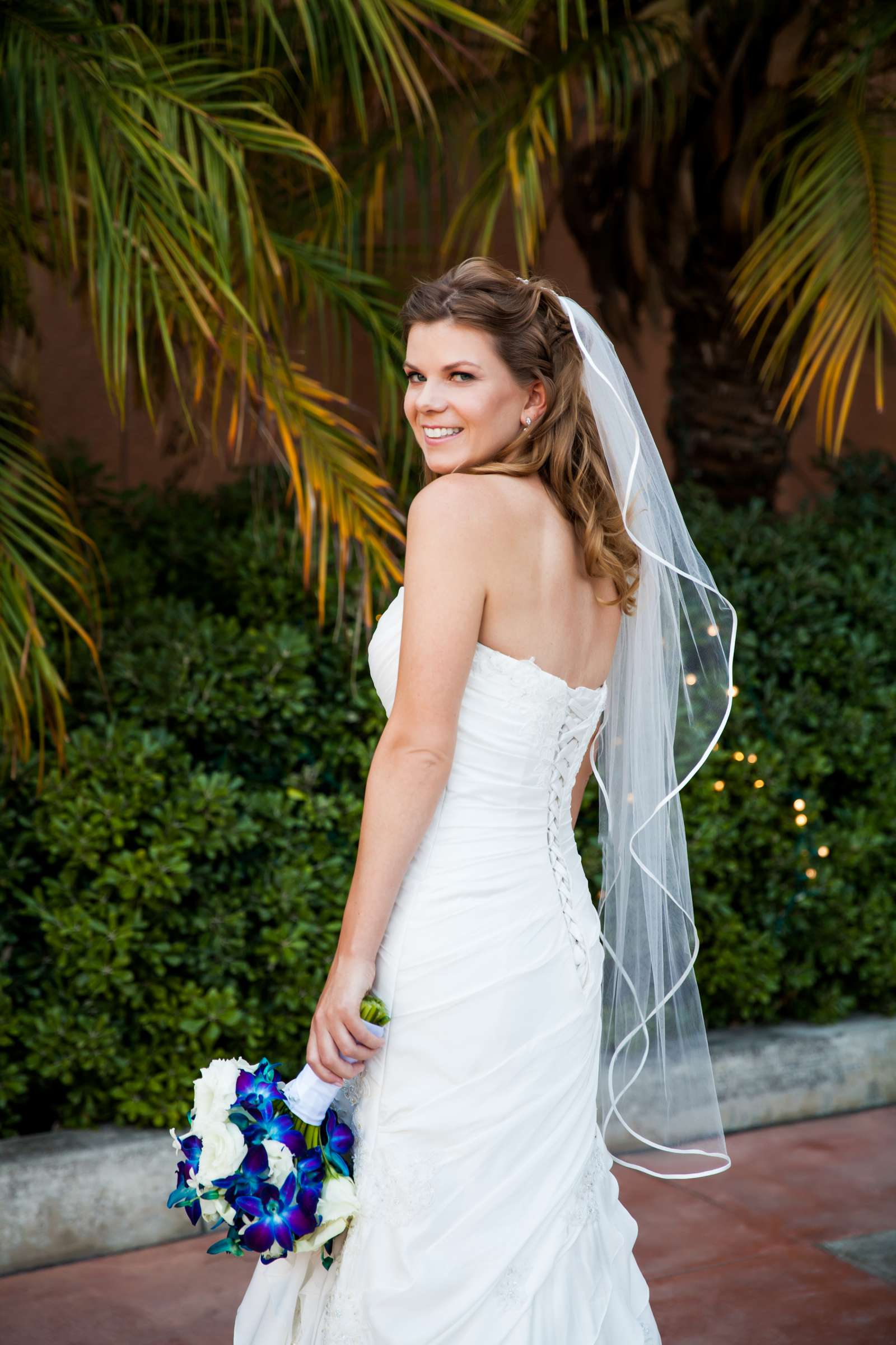 Birch Aquarium at Scripps Wedding, Cami and Zane Wedding Photo #22 by True Photography