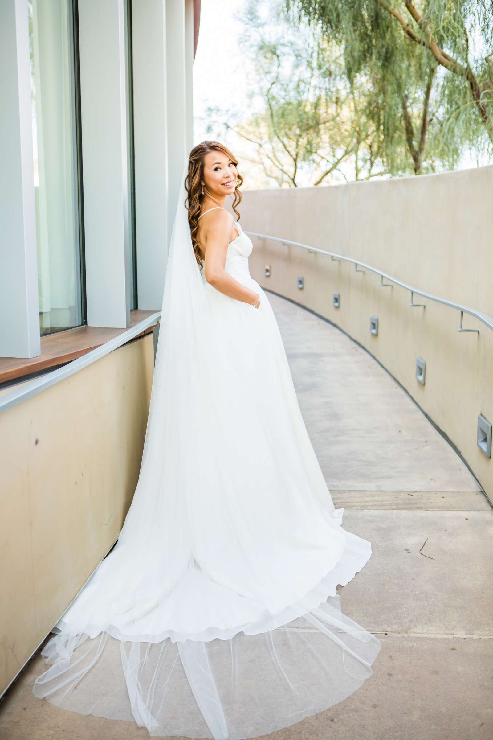 Scripps Seaside Forum Wedding coordinated by San Diego Events Company, Vivienne and Andrew Wedding Photo #4 by True Photography