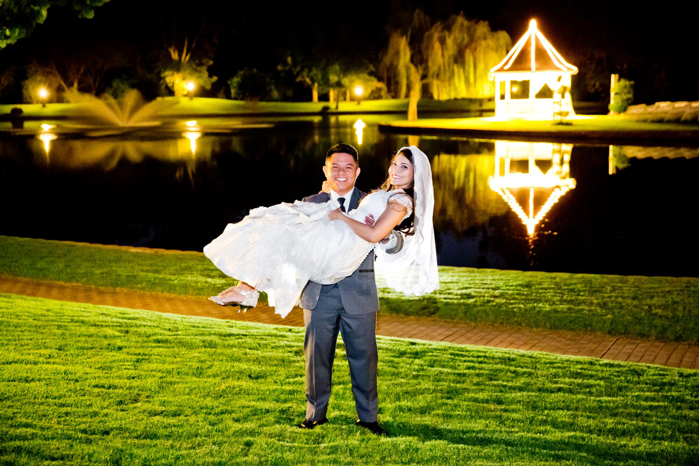 Grand Tradition Estate Wedding, Elizabeth and David Wedding Photo #184168 by True Photography