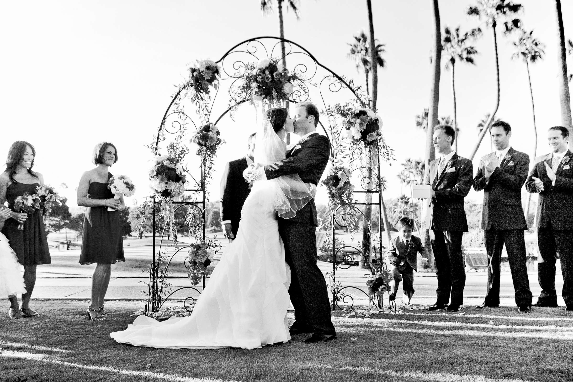 Fairbanks Ranch Country Club Wedding coordinated by In The Moment Weddings, April and Brad Wedding Photo #199879 by True Photography