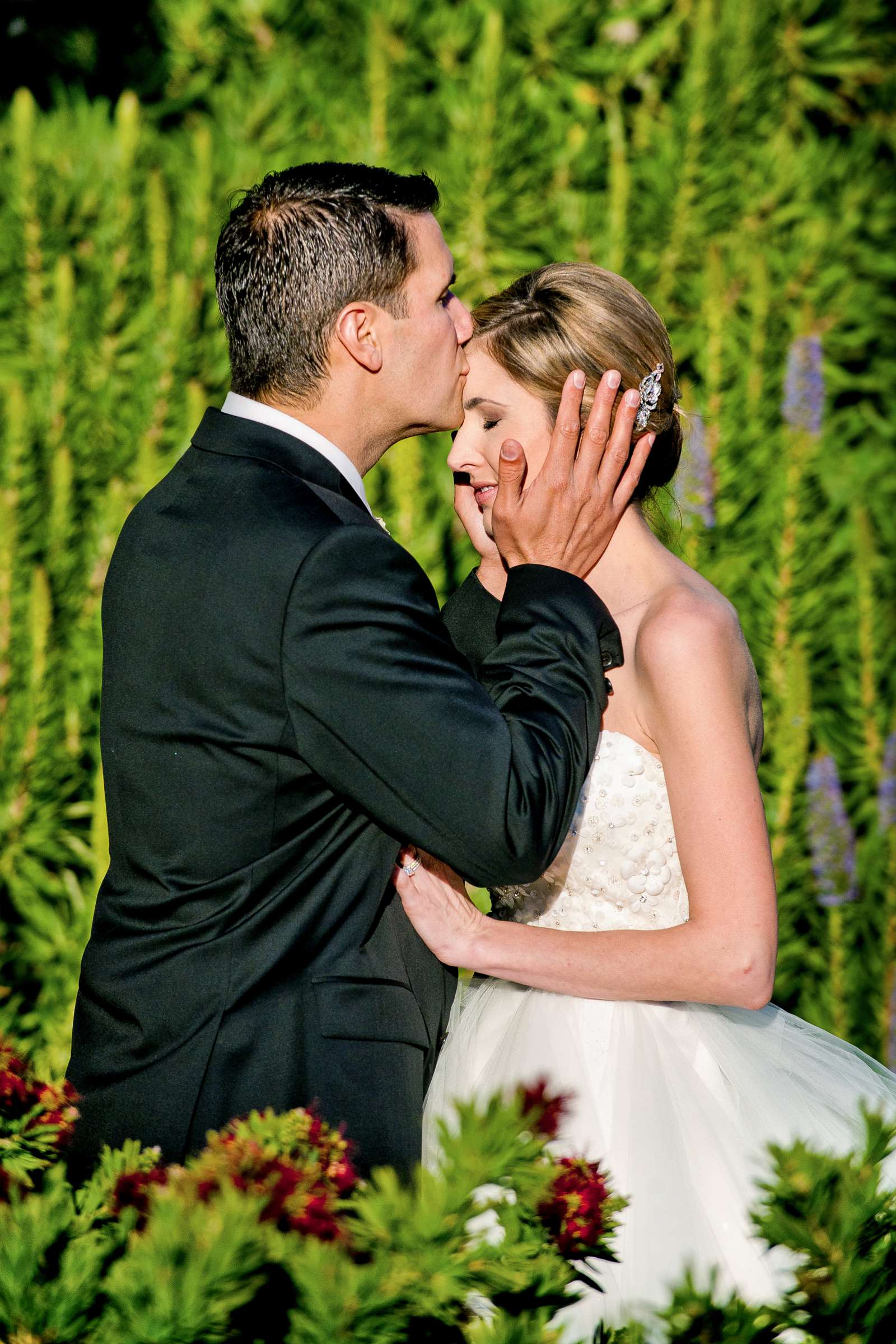 Scripps Seaside Forum Wedding, Emily and Paul Wedding Photo #205724 by True Photography