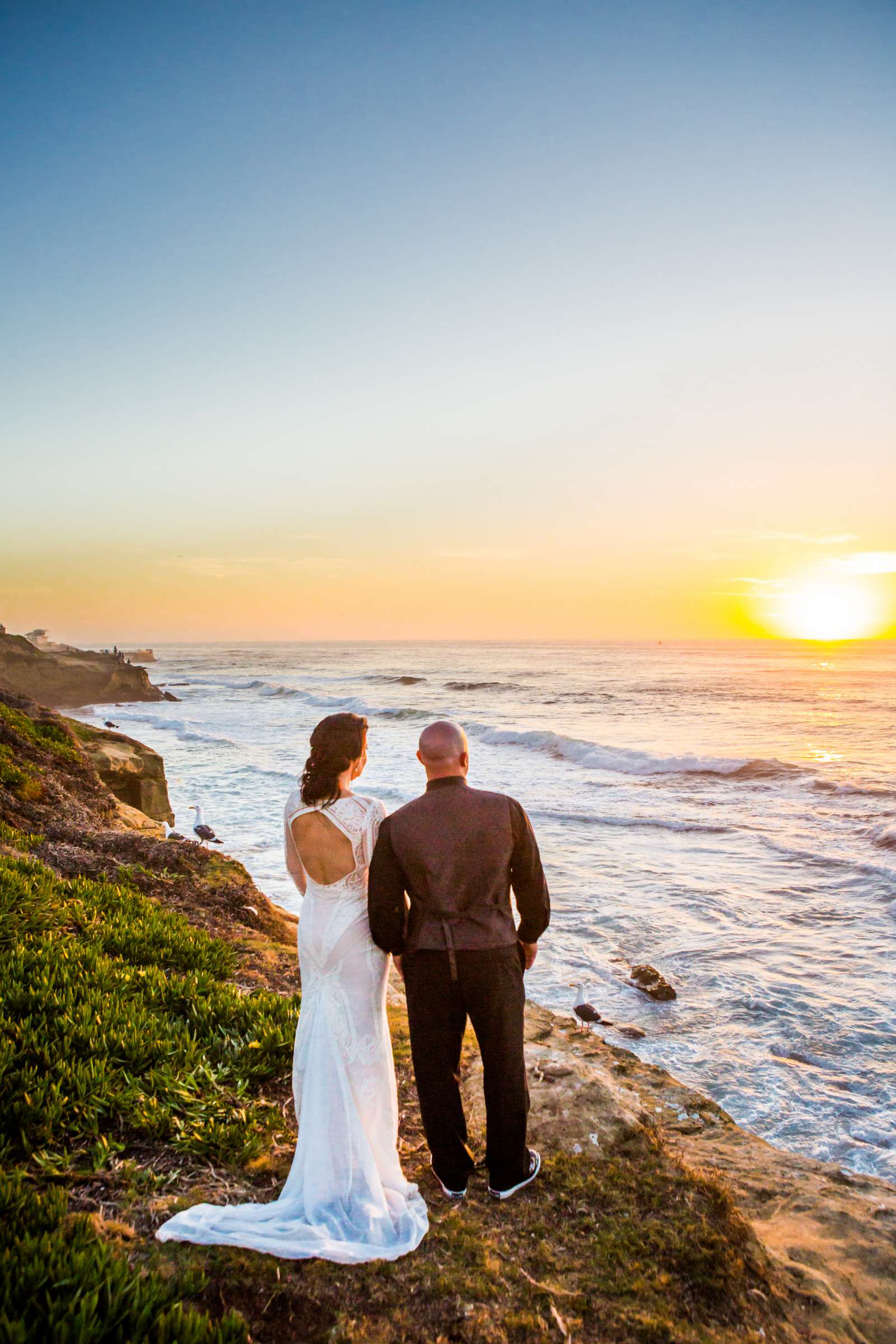 La Jolla Cove Rooftop Wedding, Melanie and Bradley Wedding Photo #16 by True Photography