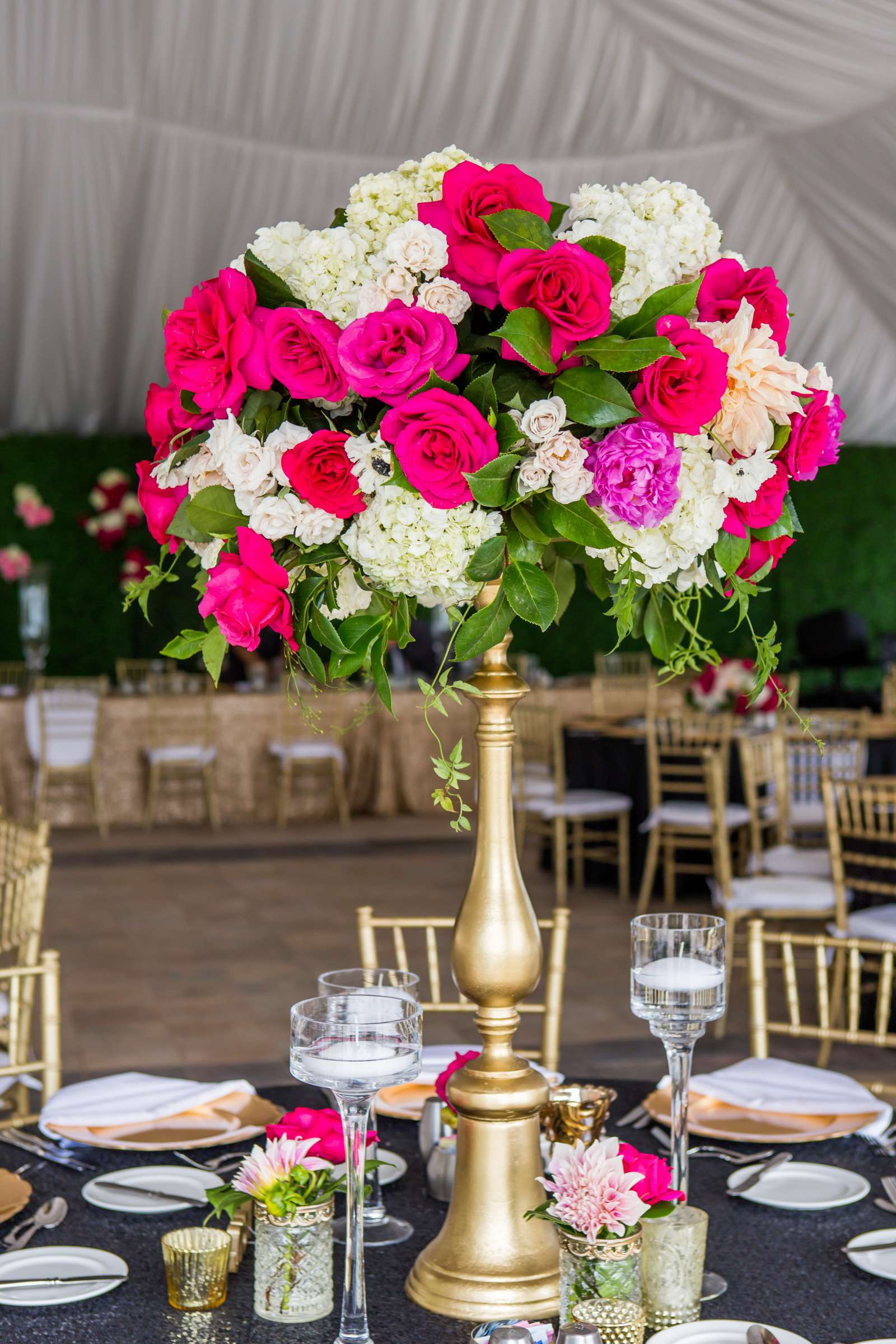 Marriott Marquis San Diego Marina Wedding coordinated by First Comes Love Weddings & Events, Lauren and Eric Wedding Photo #238209 by True Photography