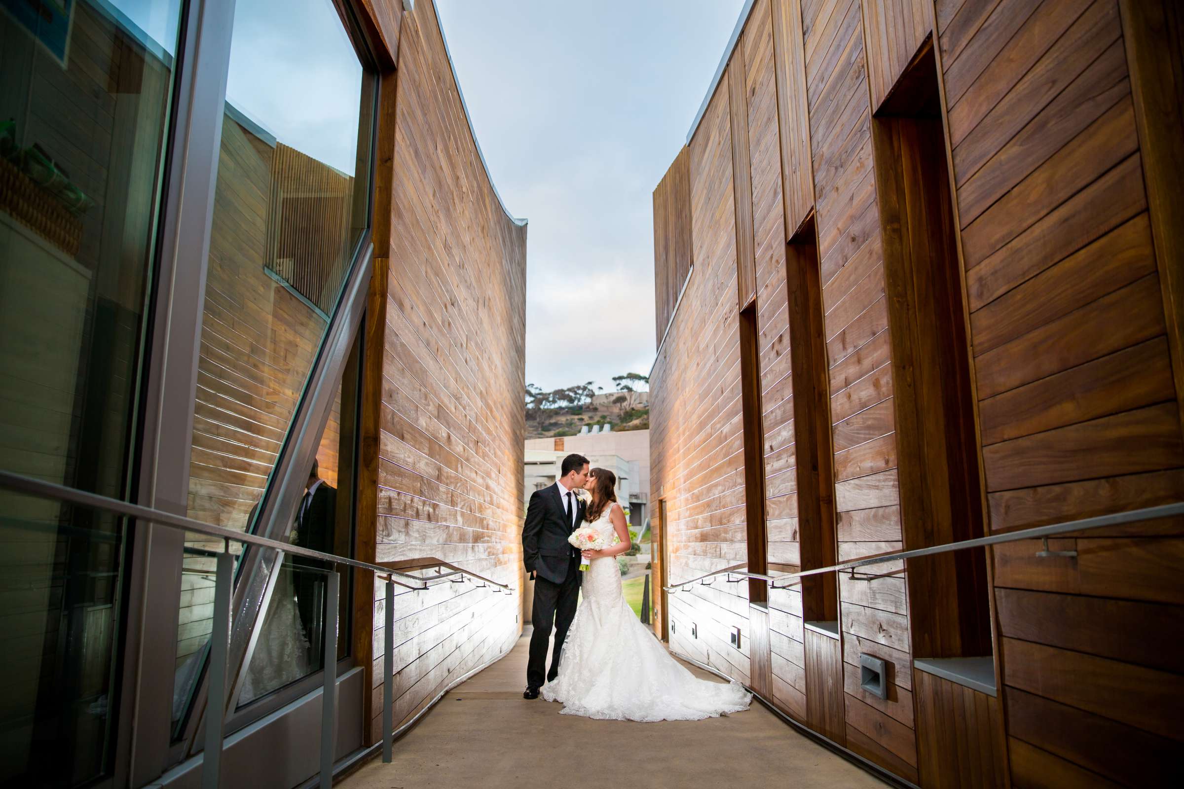 Scripps Seaside Forum Wedding coordinated by I Do Weddings, Tanya and Peter Wedding Photo #5 by True Photography