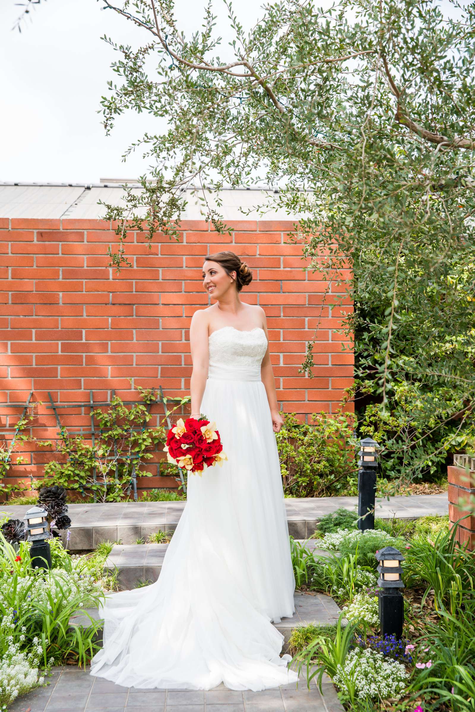 Wedding coordinated by Oh So Chic Events, Megan and Rueben Wedding Photo #248353 by True Photography