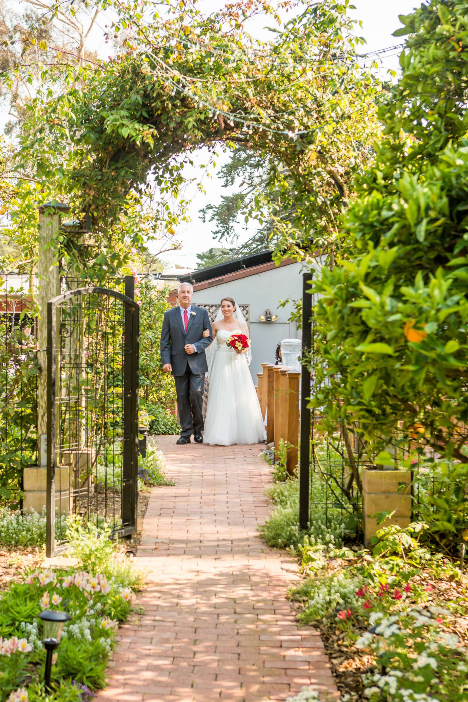 Wedding coordinated by Oh So Chic Events, Megan and Rueben Wedding Photo #248399 by True Photography