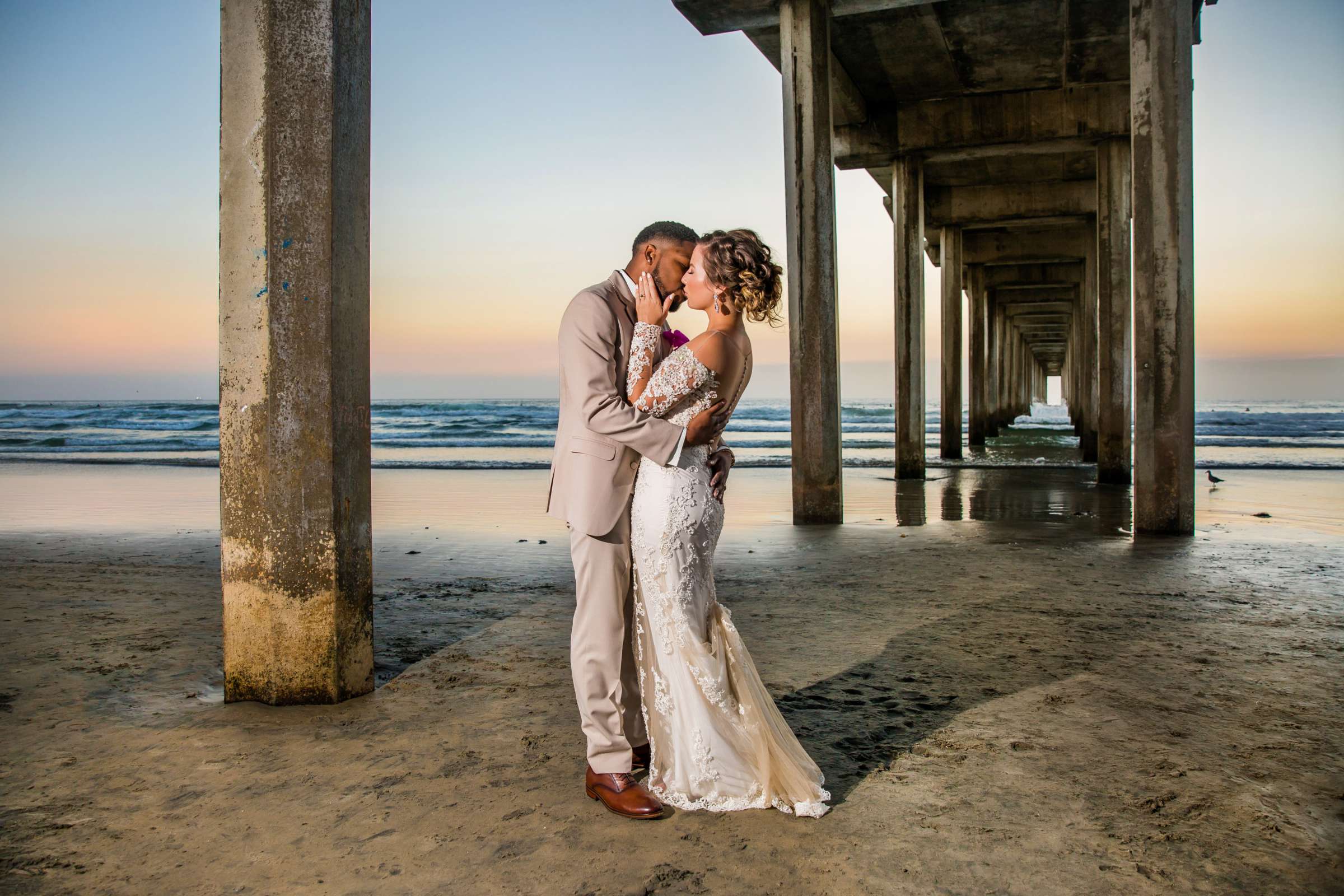 Scripps Seaside Forum Wedding coordinated by Lavish Weddings, Nicole and Brandon Wedding Photo #4 by True Photography