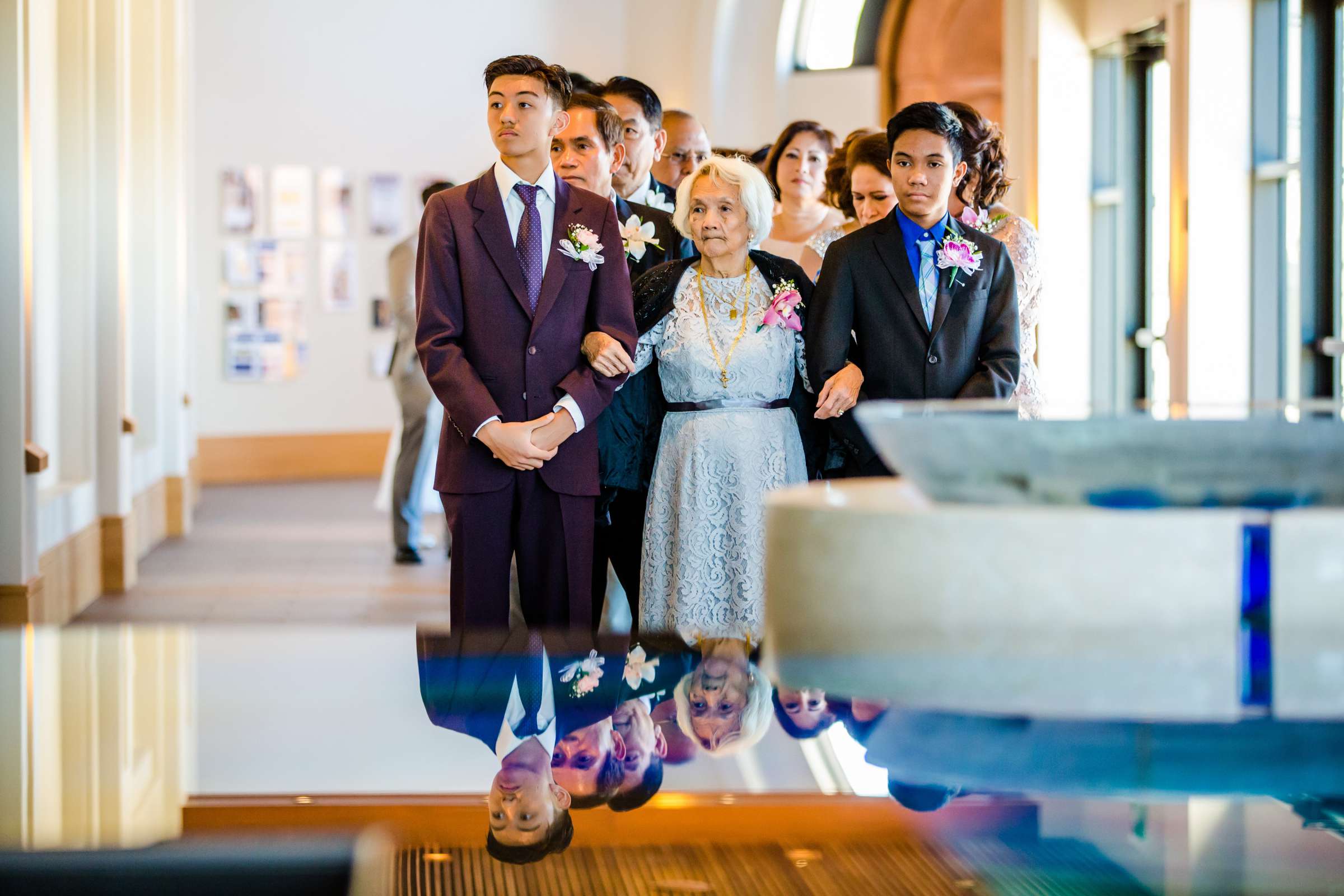 Marriott Marquis San Diego Marina Wedding coordinated by Seven Stems Floral Design & Events, Aileen and Jerry Wedding Photo #273921 by True Photography