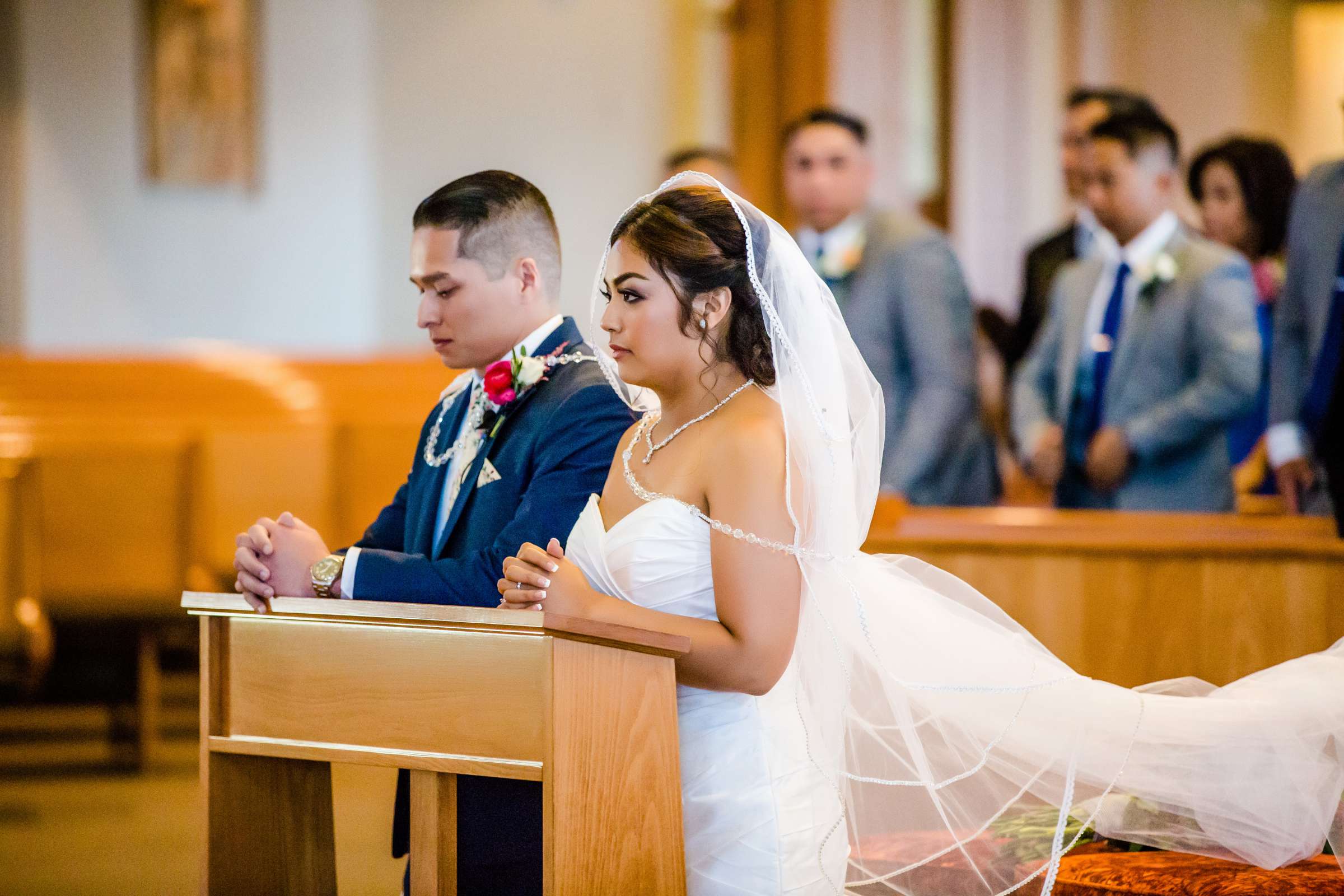 Marriott Marquis San Diego Marina Wedding coordinated by Seven Stems Floral Design & Events, Aileen and Jerry Wedding Photo #273935 by True Photography