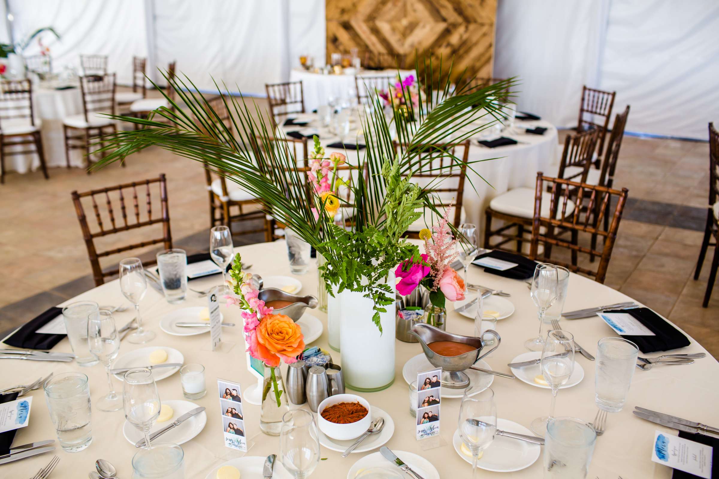 Marriott Marquis San Diego Marina Wedding coordinated by Seven Stems Floral Design & Events, Aileen and Jerry Wedding Photo #274049 by True Photography