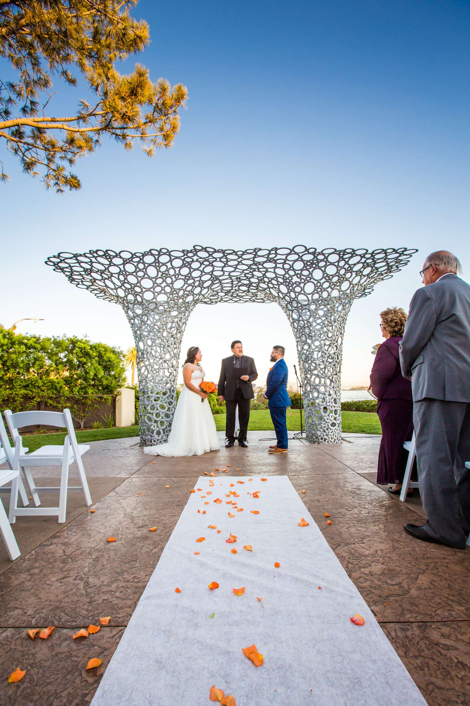 Tom Ham's Lighthouse Wedding, Diana and Victor Wedding Photo #21 by True Photography