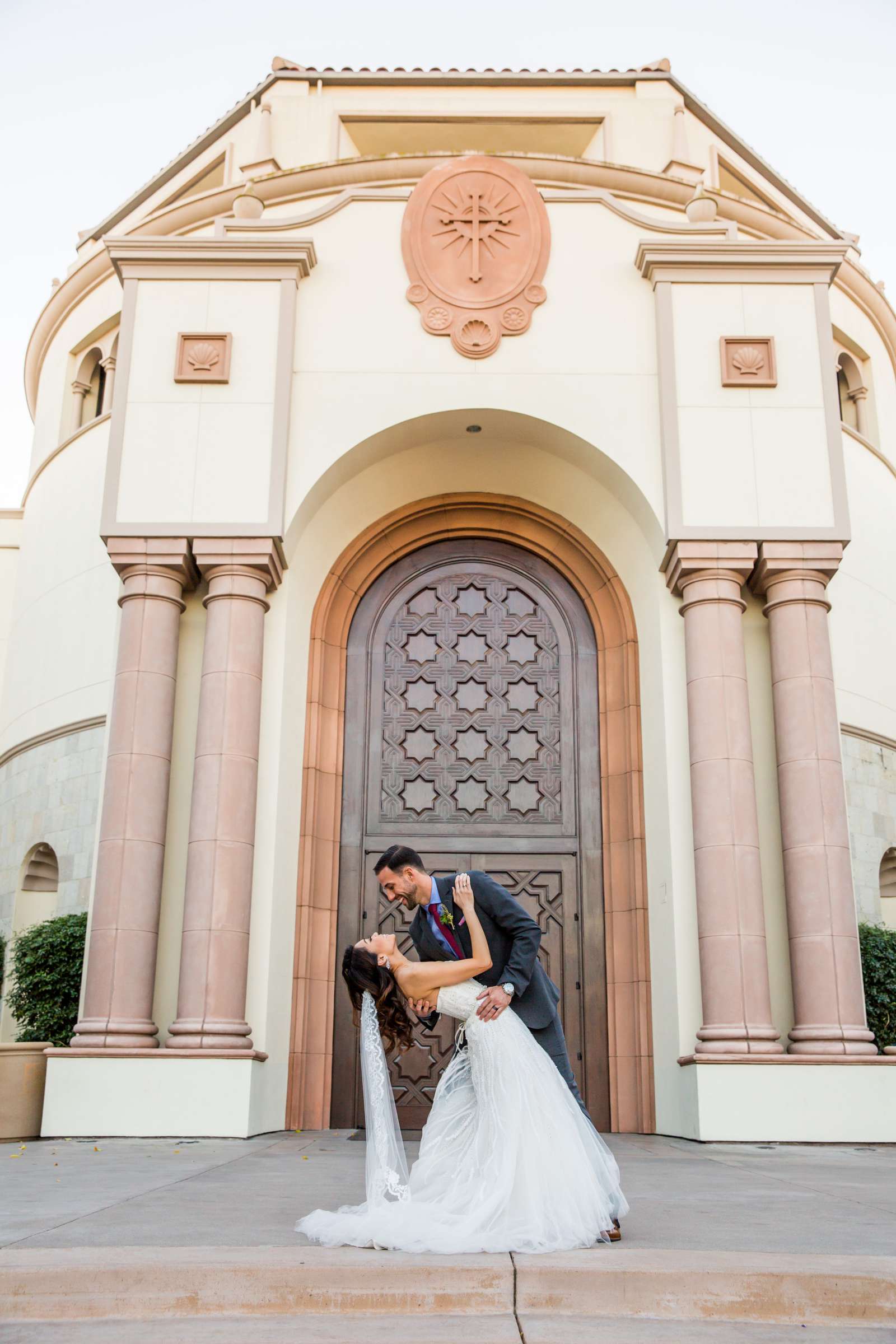 Classical moment at Luce Loft Wedding coordinated by Simplicithi, Hanh and Derek Wedding Photo #22 by True Photography