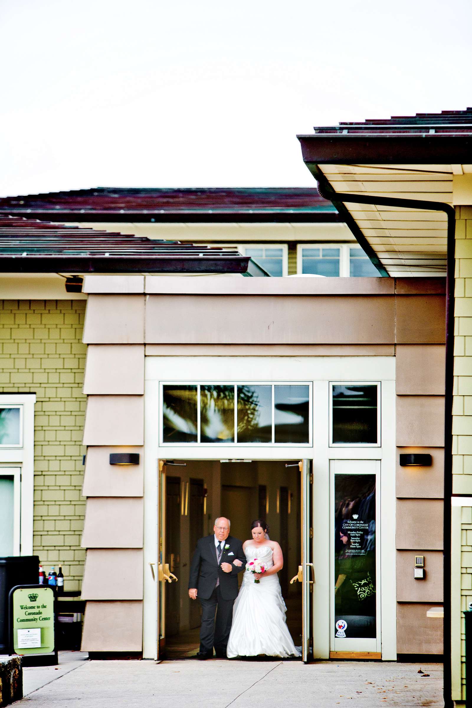 Coronado Community Center Wedding coordinated by Weddings Made Splendid, Jennifer and Nate Wedding Photo #322666 by True Photography