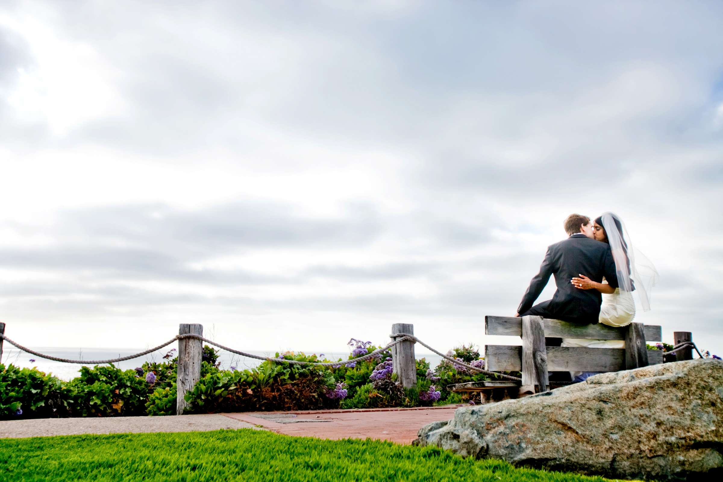 Hilton La Jolla Torrey Pines Wedding, Jaya and John Wedding Photo #328906 by True Photography