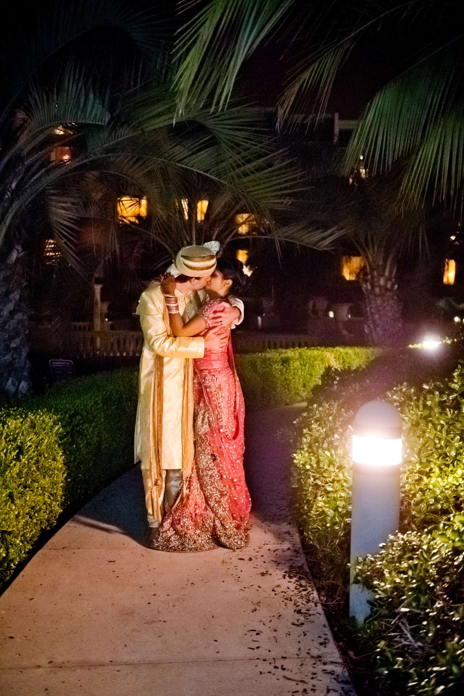 Hilton La Jolla Torrey Pines Wedding, Jaya and John Wedding Photo #329044 by True Photography