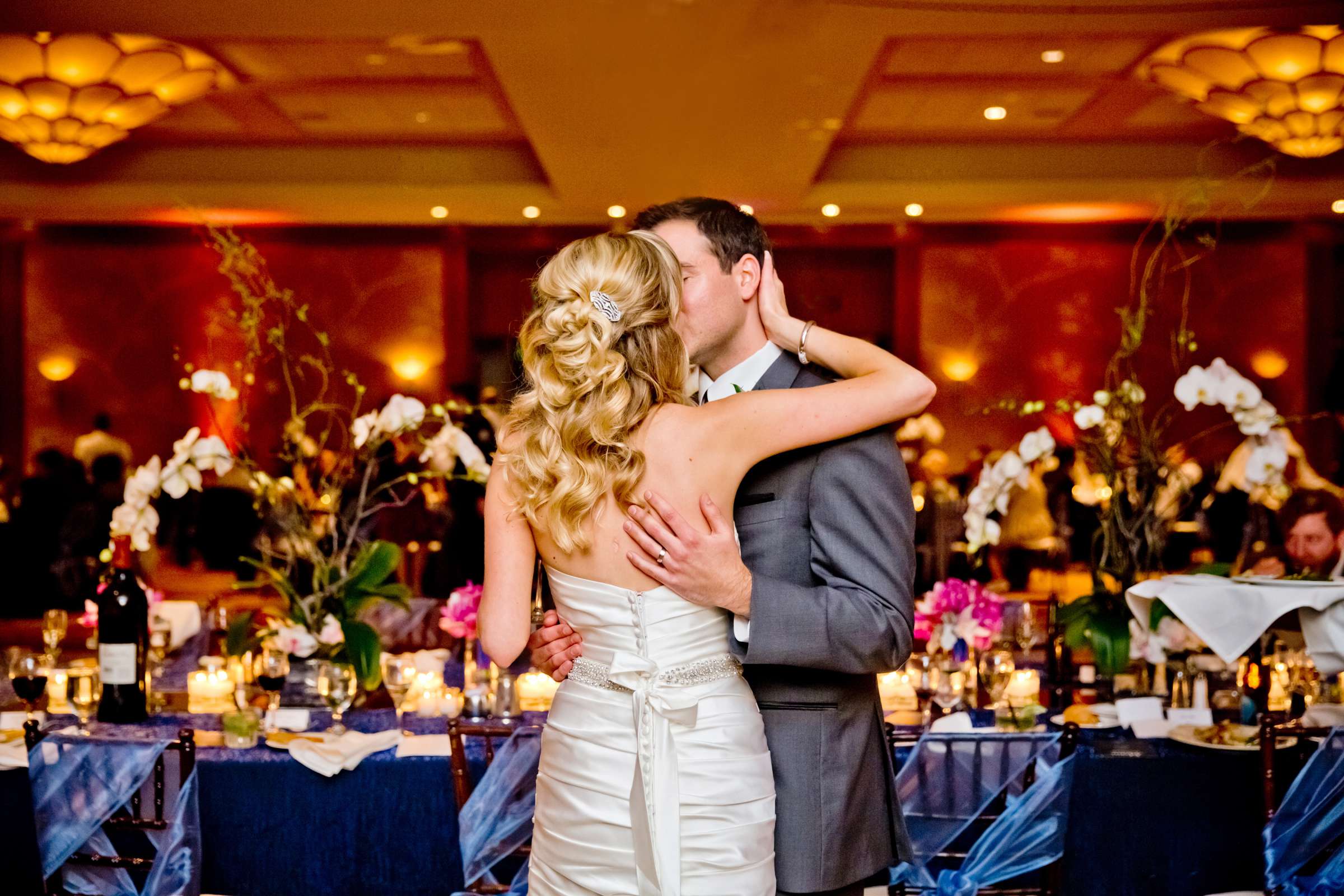 Hilton La Jolla Torrey Pines Wedding coordinated by Alison Howard Events, Lauren and Michael Wedding Photo #337074 by True Photography