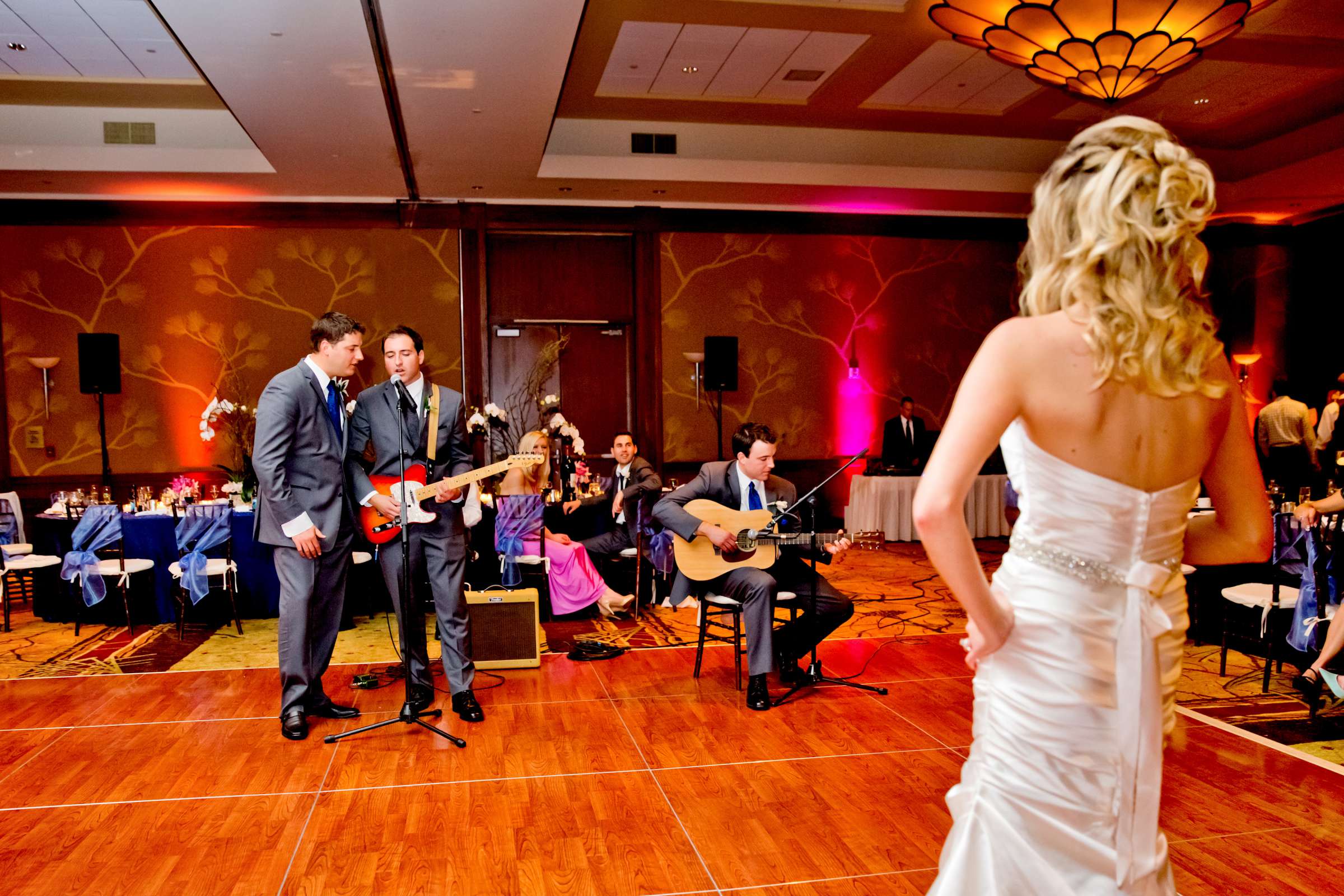 Hilton La Jolla Torrey Pines Wedding coordinated by Alison Howard Events, Lauren and Michael Wedding Photo #337085 by True Photography