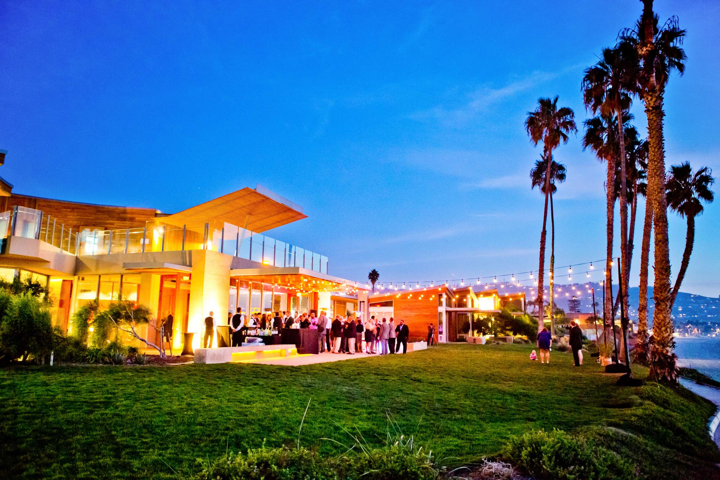 Scripps Seaside Forum Wedding coordinated by First Comes Love Weddings & Events, Christina and Ben Wedding Photo #339661 by True Photography